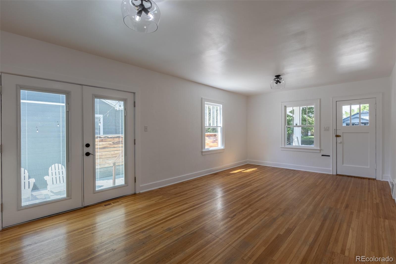 MLS Image #4 for 1734 s franklin street,denver, Colorado