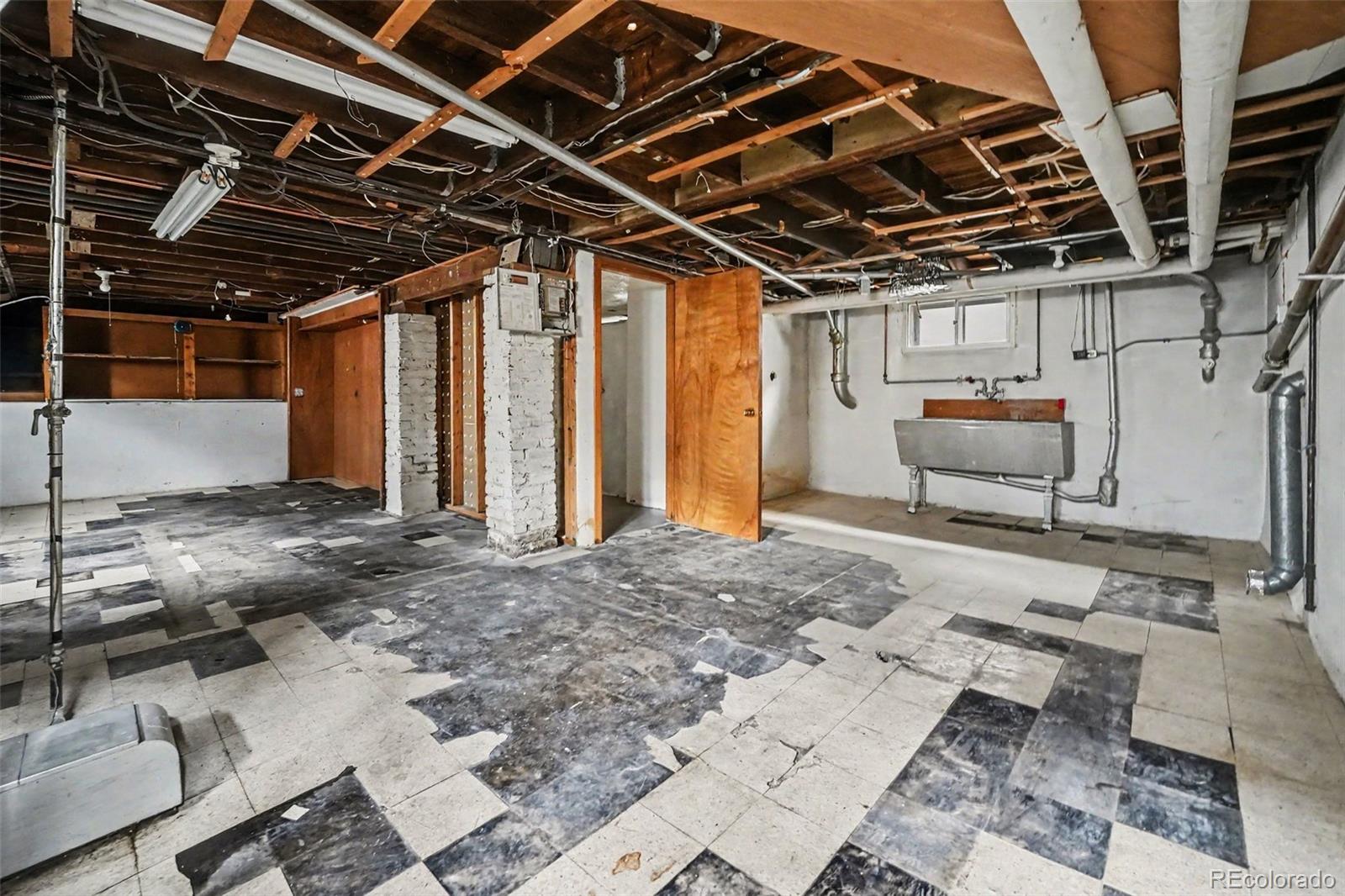 MLS Image #20 for 2912 n raleigh street,denver, Colorado