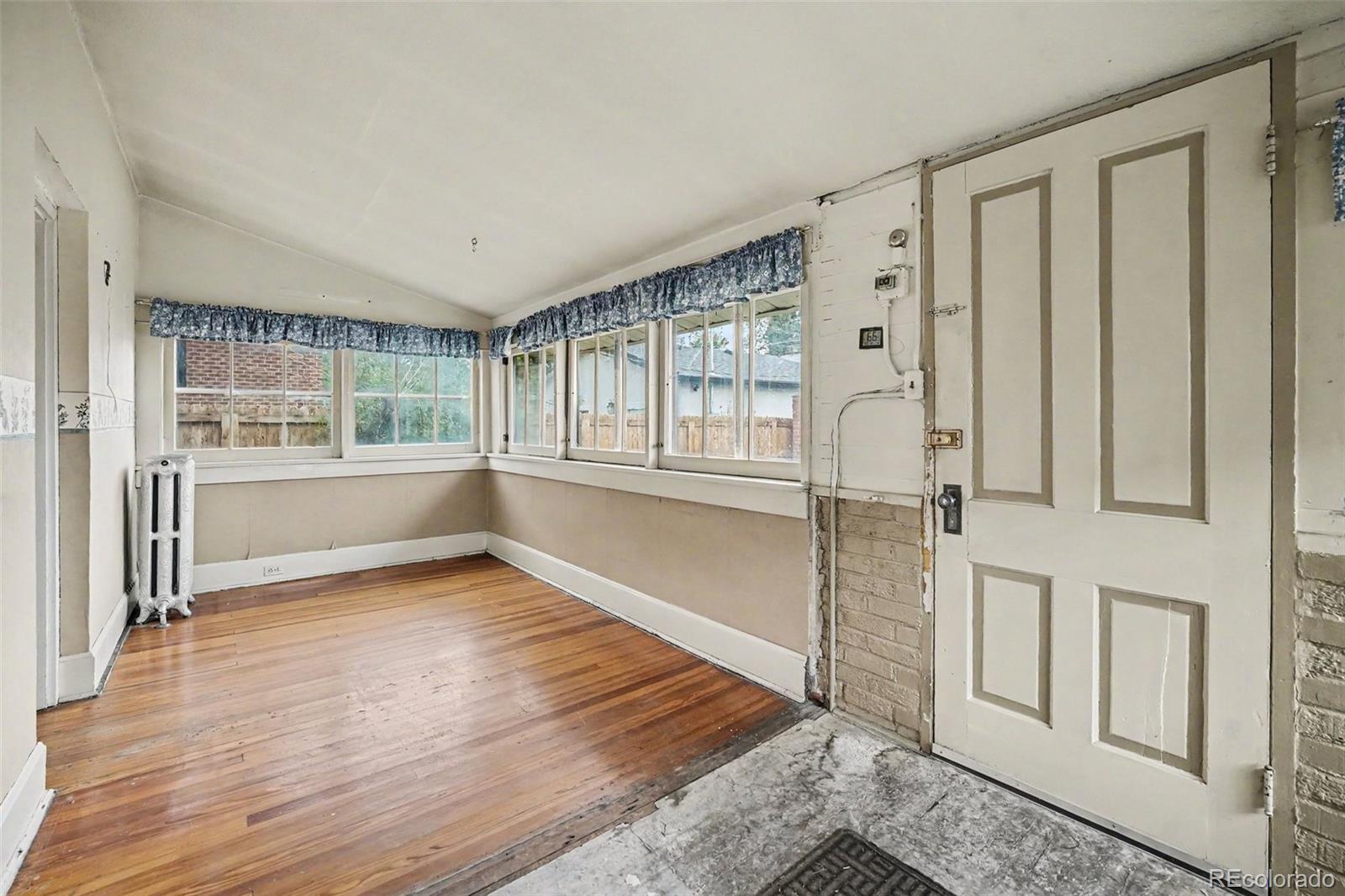 MLS Image #9 for 2912 n raleigh street,denver, Colorado