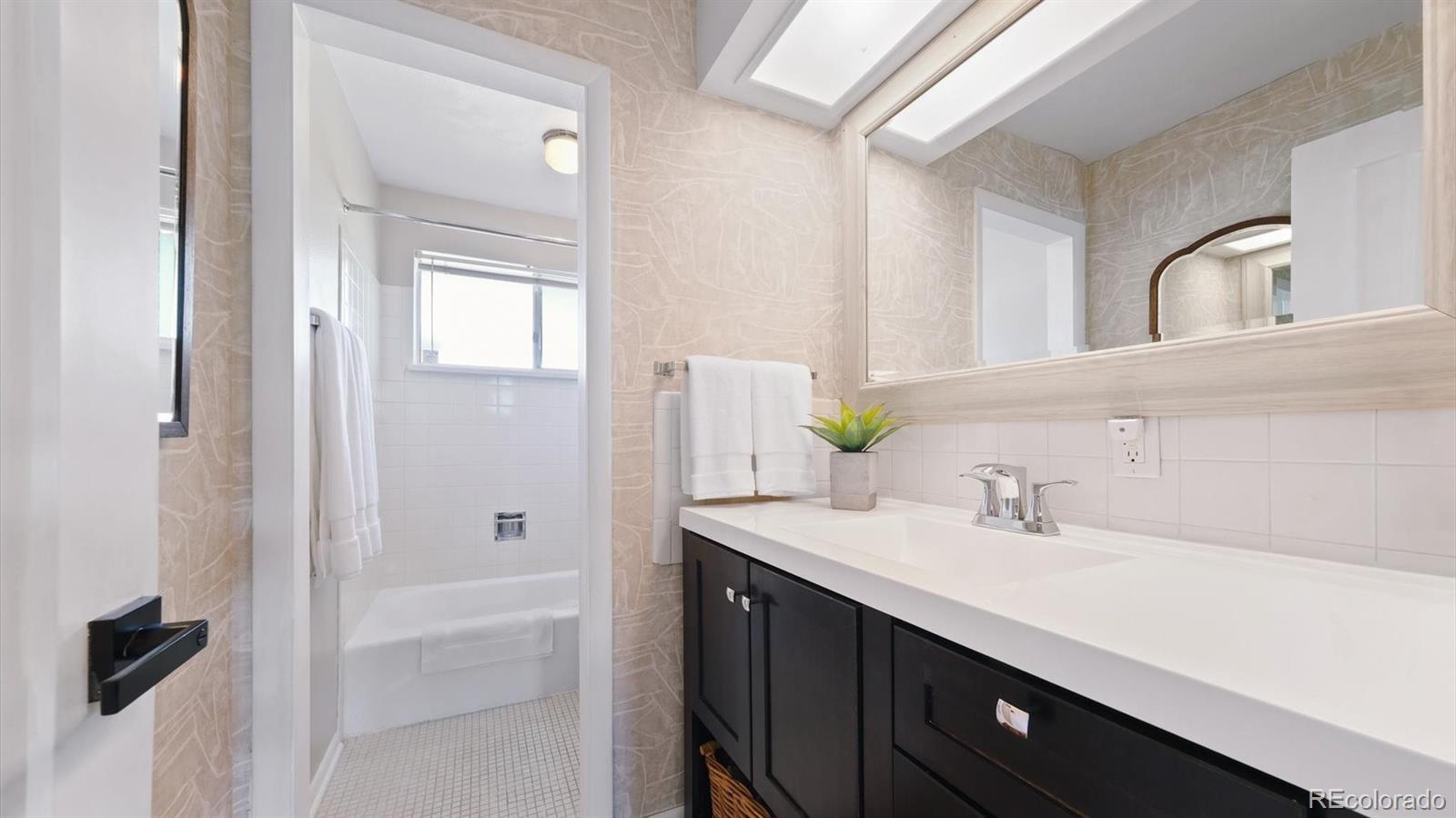MLS Image #22 for 3364 s elmira court,denver, Colorado