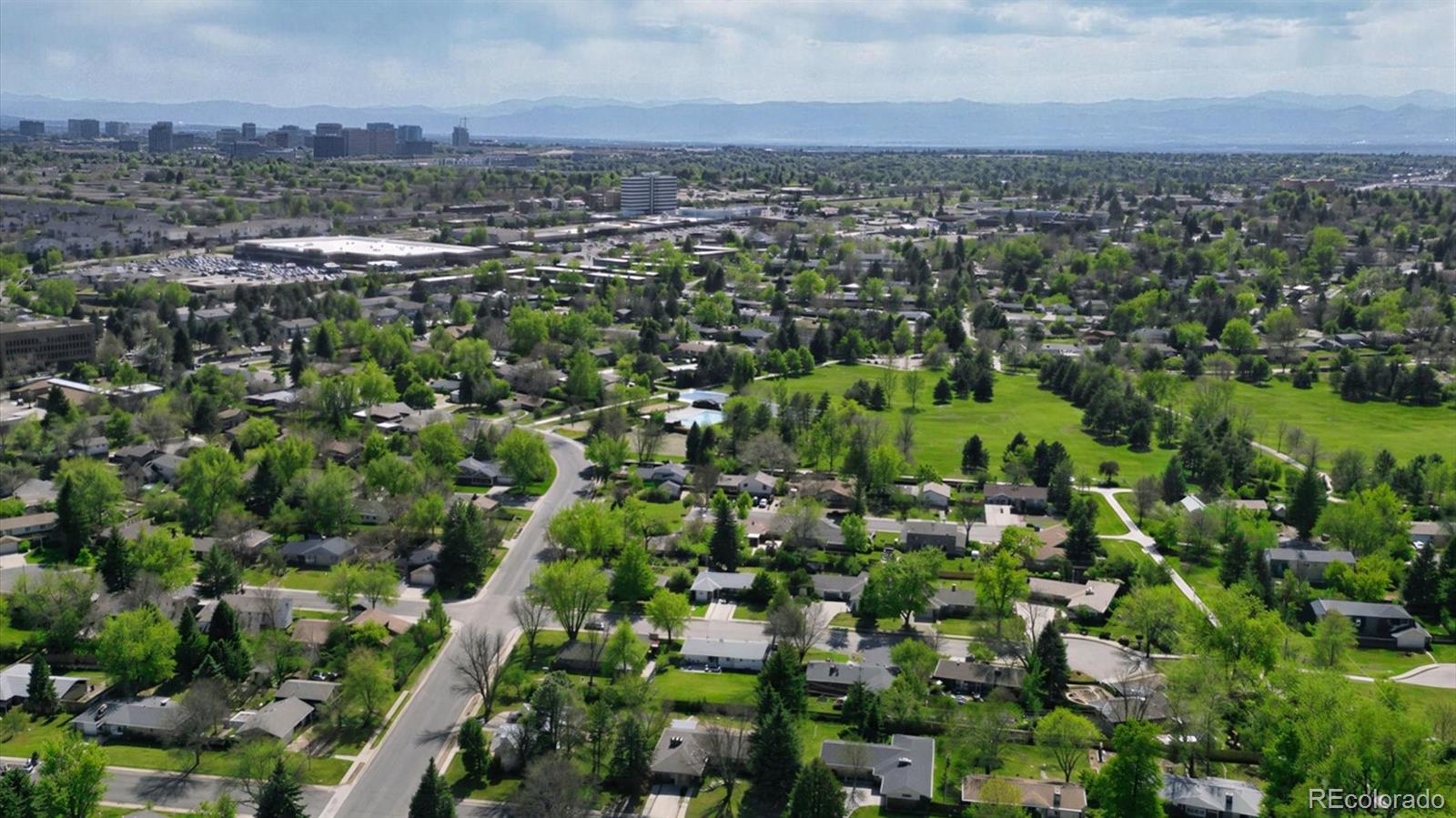 MLS Image #42 for 3364 s elmira court,denver, Colorado