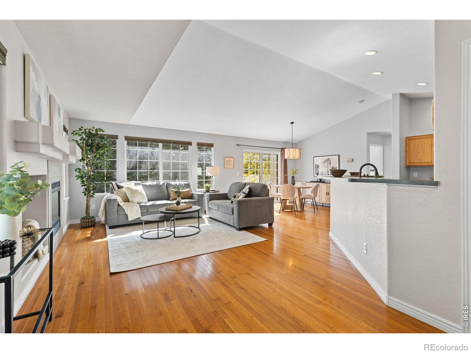 MLS Image #2 for 9695  independence drive ,broomfield, Colorado