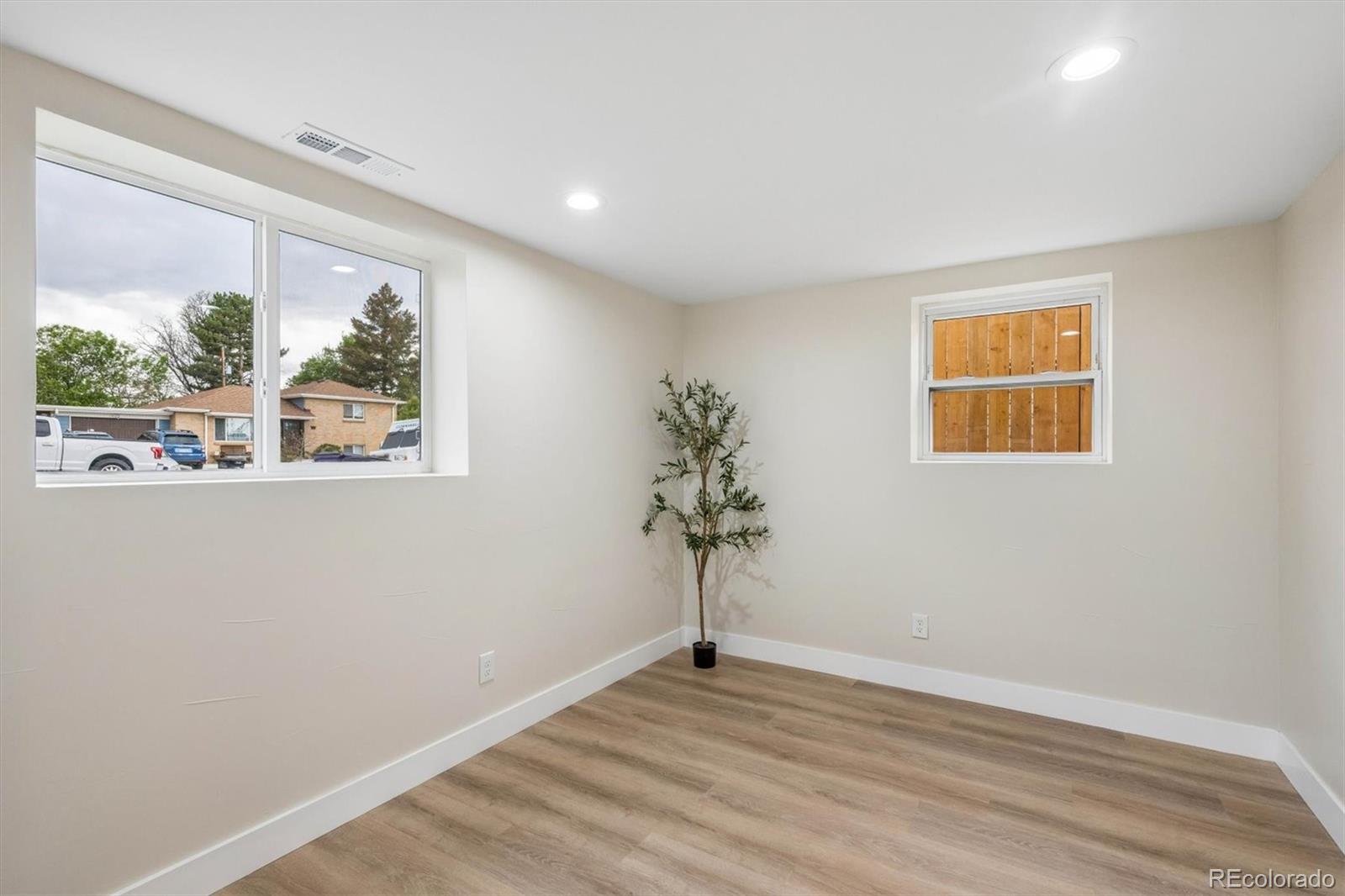 MLS Image #20 for 1972 s wolcott court,denver, Colorado