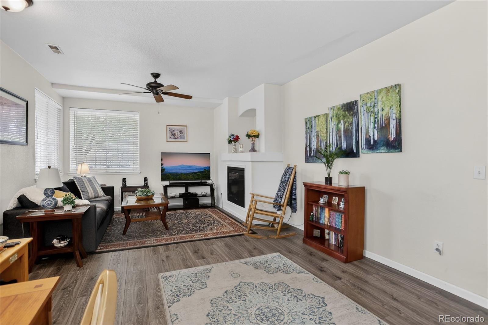 MLS Image #3 for 22505 e ontario drive,aurora, Colorado