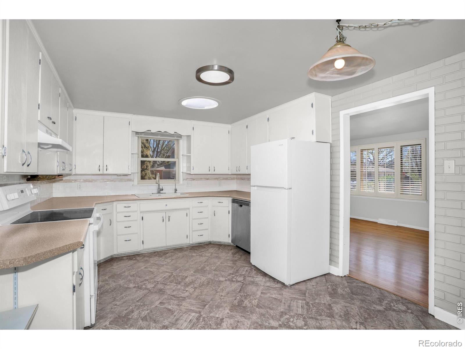 MLS Image #16 for 1229  sherman street,longmont, Colorado