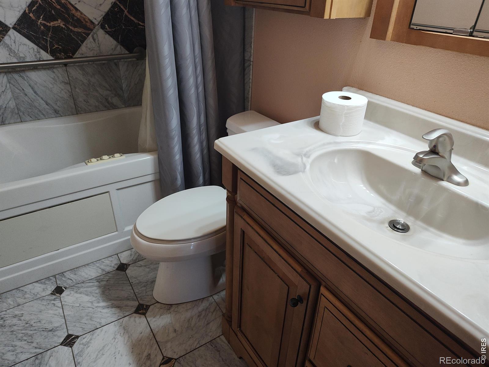 MLS Image #21 for 2  forsyth drive,longmont, Colorado