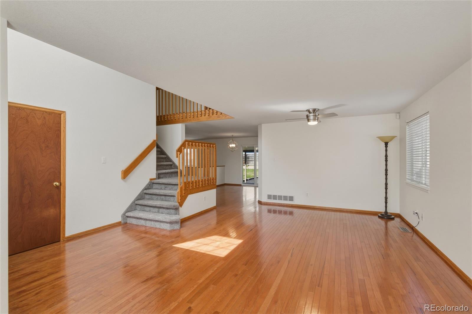MLS Image #4 for 11351  oswego street,commerce city, Colorado