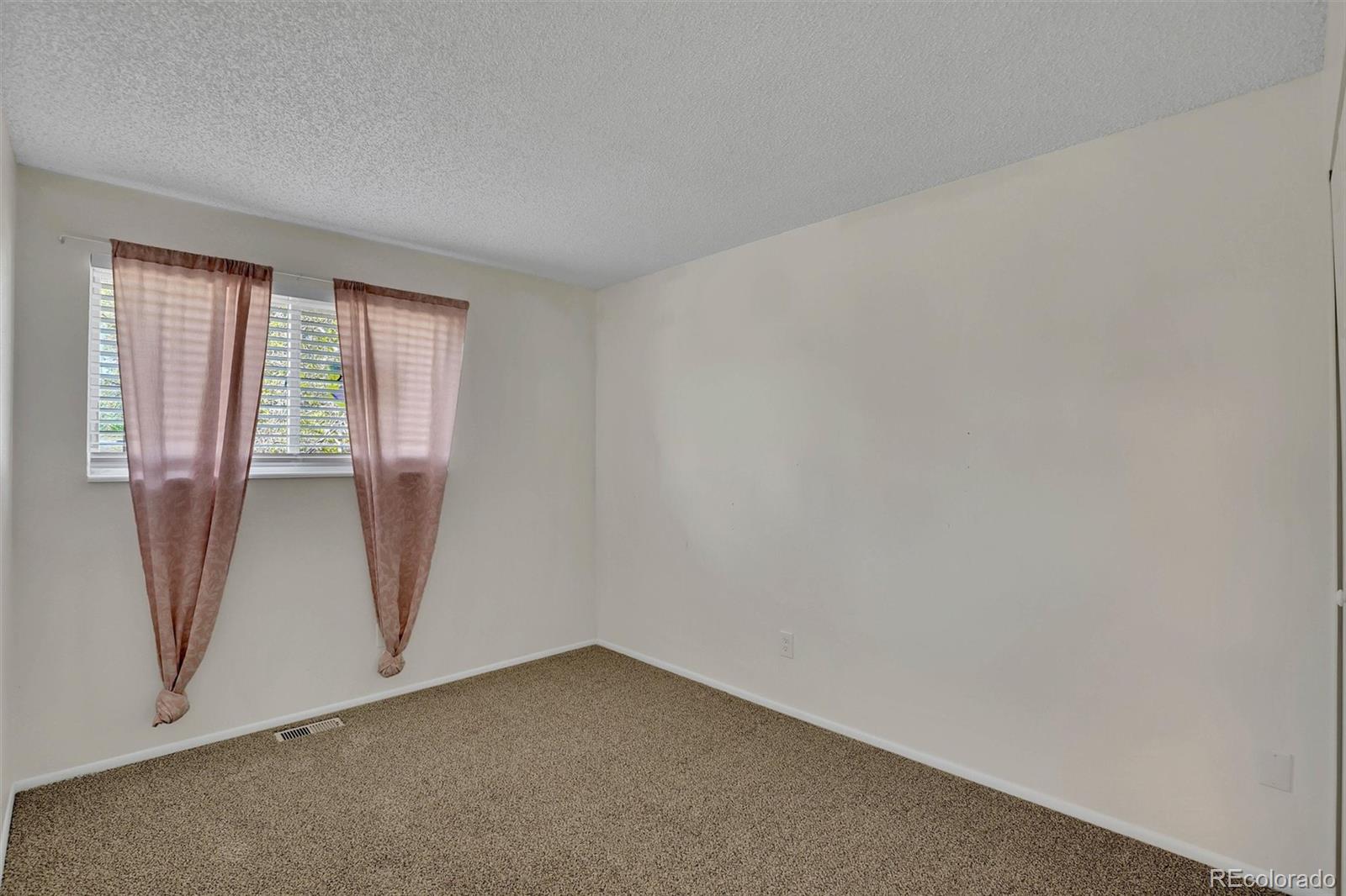 MLS Image #15 for 13011  irving court,broomfield, Colorado