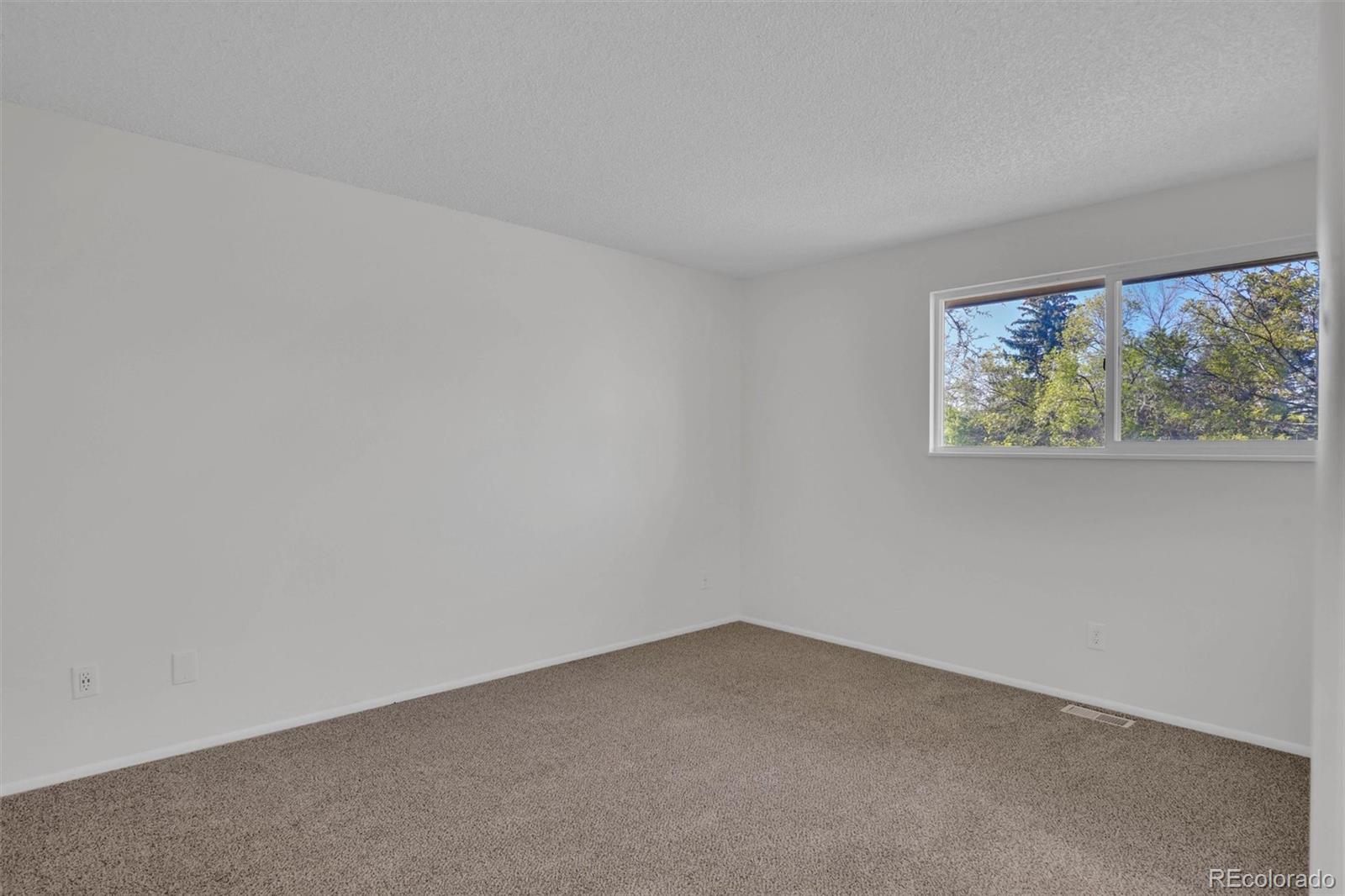 MLS Image #17 for 13011  irving court,broomfield, Colorado