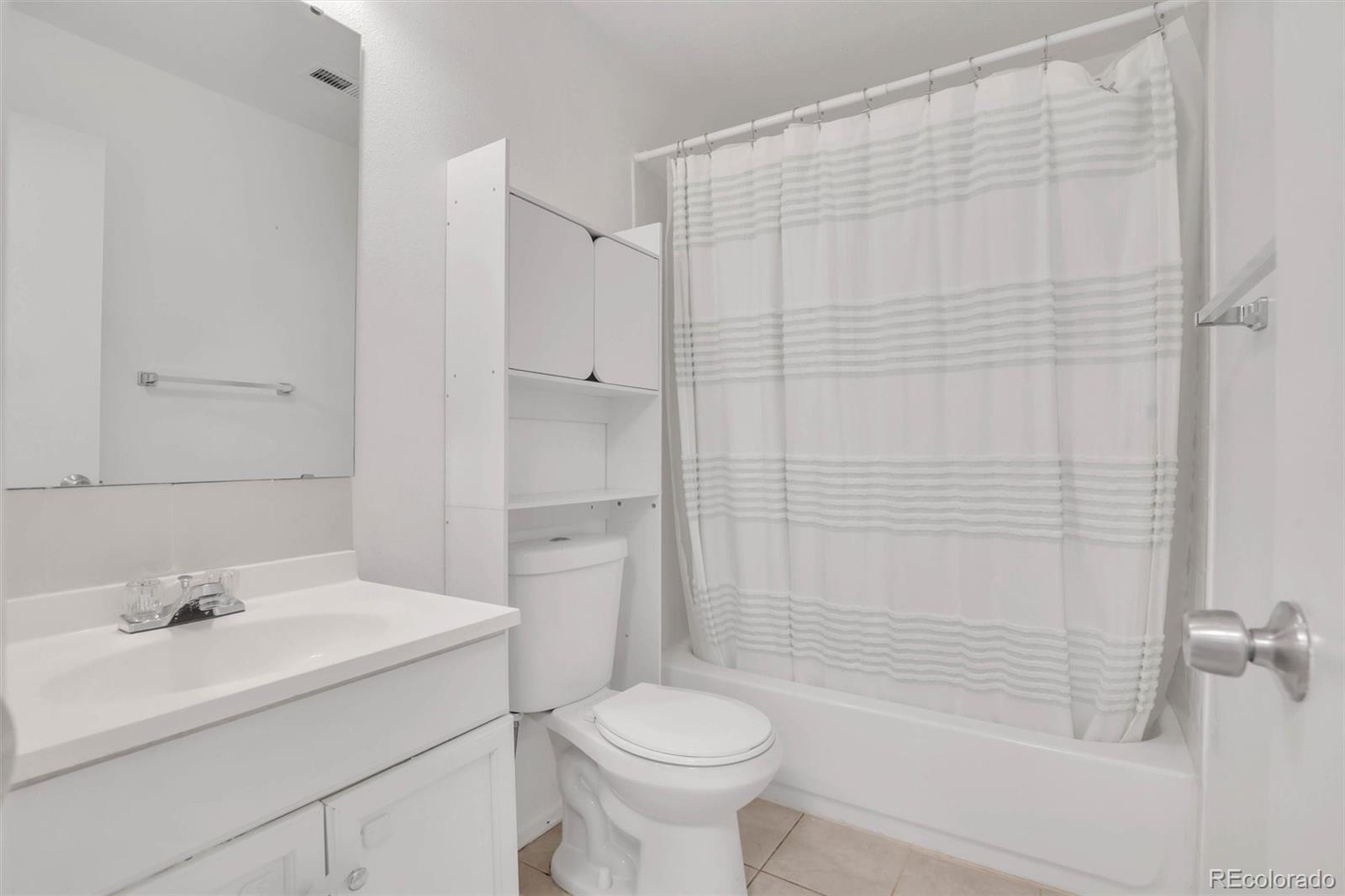 MLS Image #18 for 13011  irving court,broomfield, Colorado