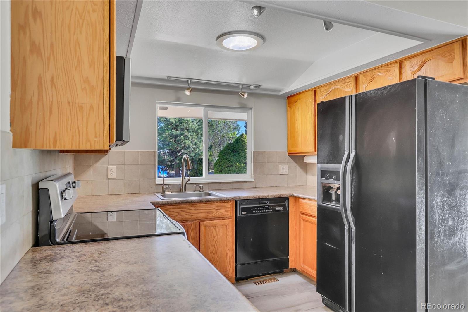 MLS Image #6 for 13011  irving court,broomfield, Colorado