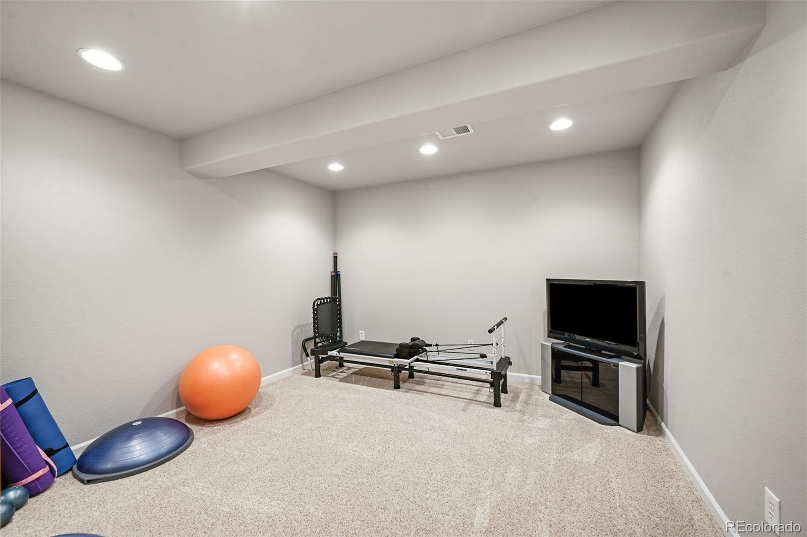MLS Image #21 for 6234  secrest street,arvada, Colorado