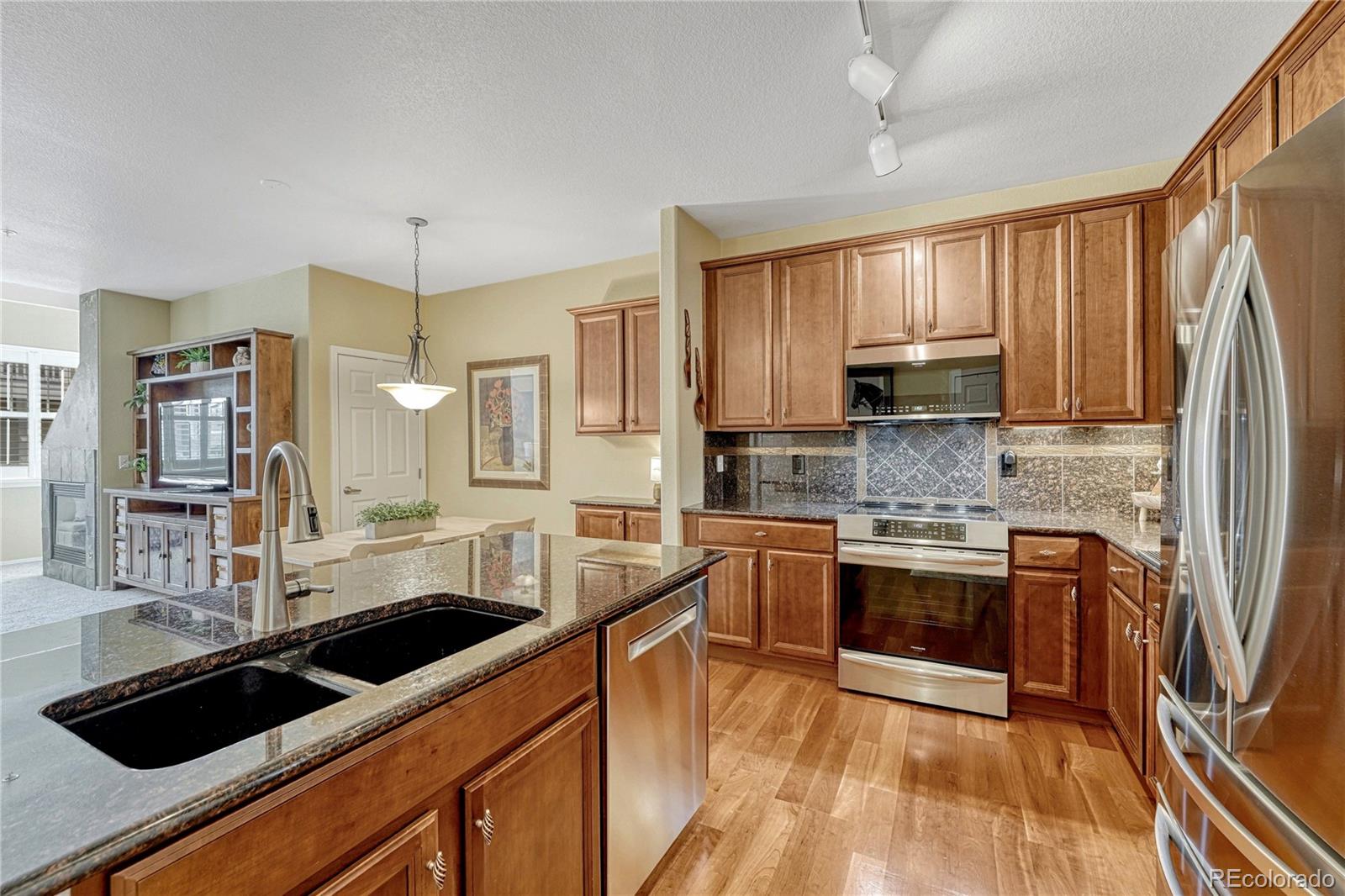 MLS Image #15 for 8460  canyon rim trail 4,englewood, Colorado