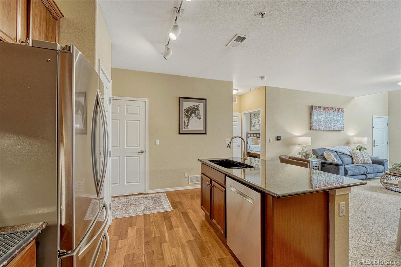 MLS Image #18 for 8460  canyon rim trail 4,englewood, Colorado