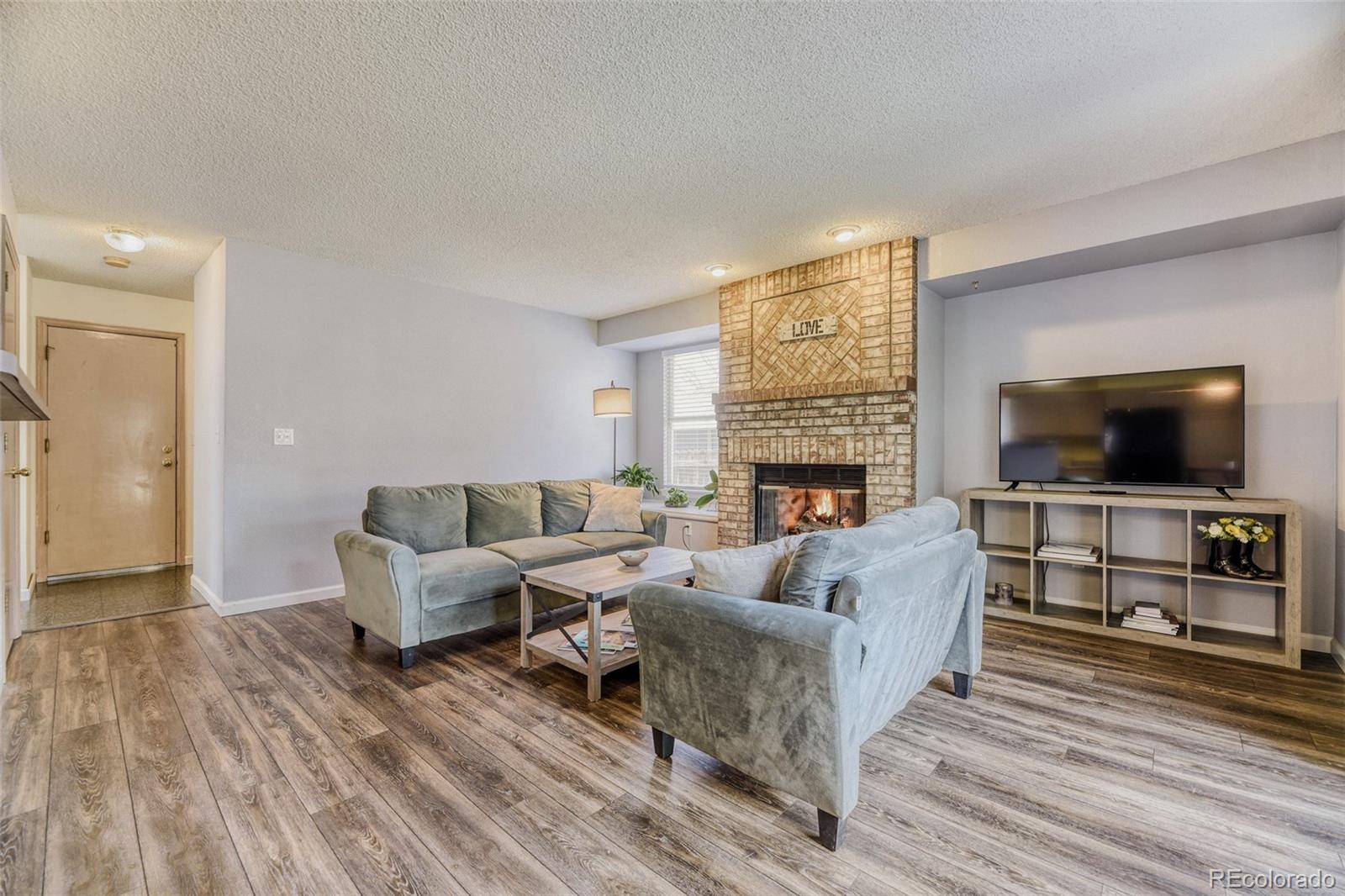 MLS Image #3 for 6285 s van gordon way,littleton, Colorado