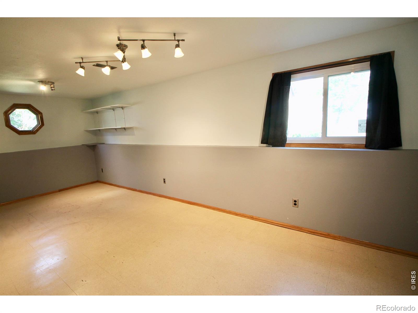 MLS Image #37 for 1609  axial drive,loveland, Colorado