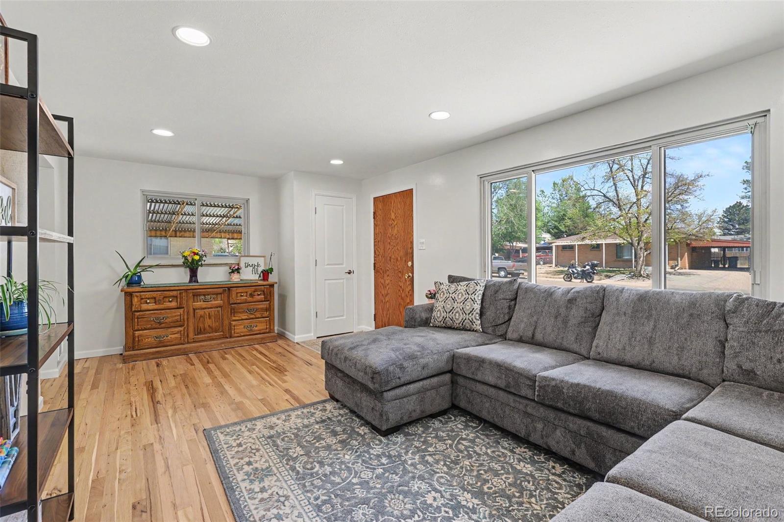 MLS Image #6 for 3061  worchester street,aurora, Colorado