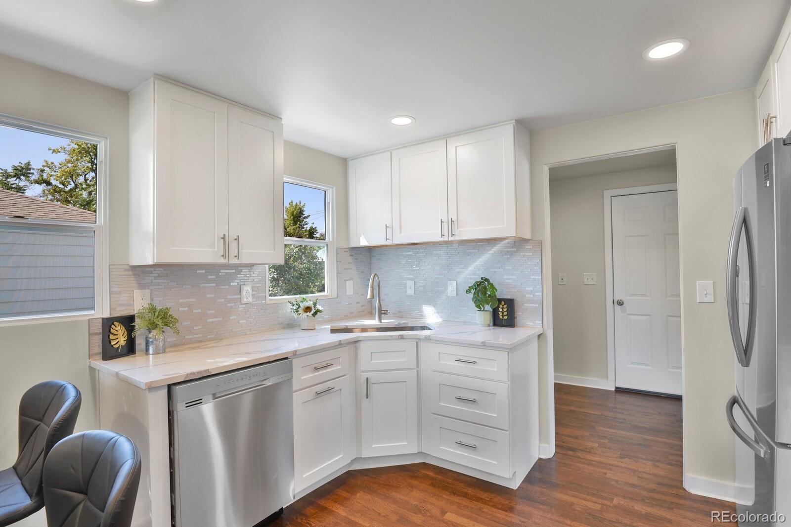 MLS Image #7 for 4729 n meade street,denver, Colorado