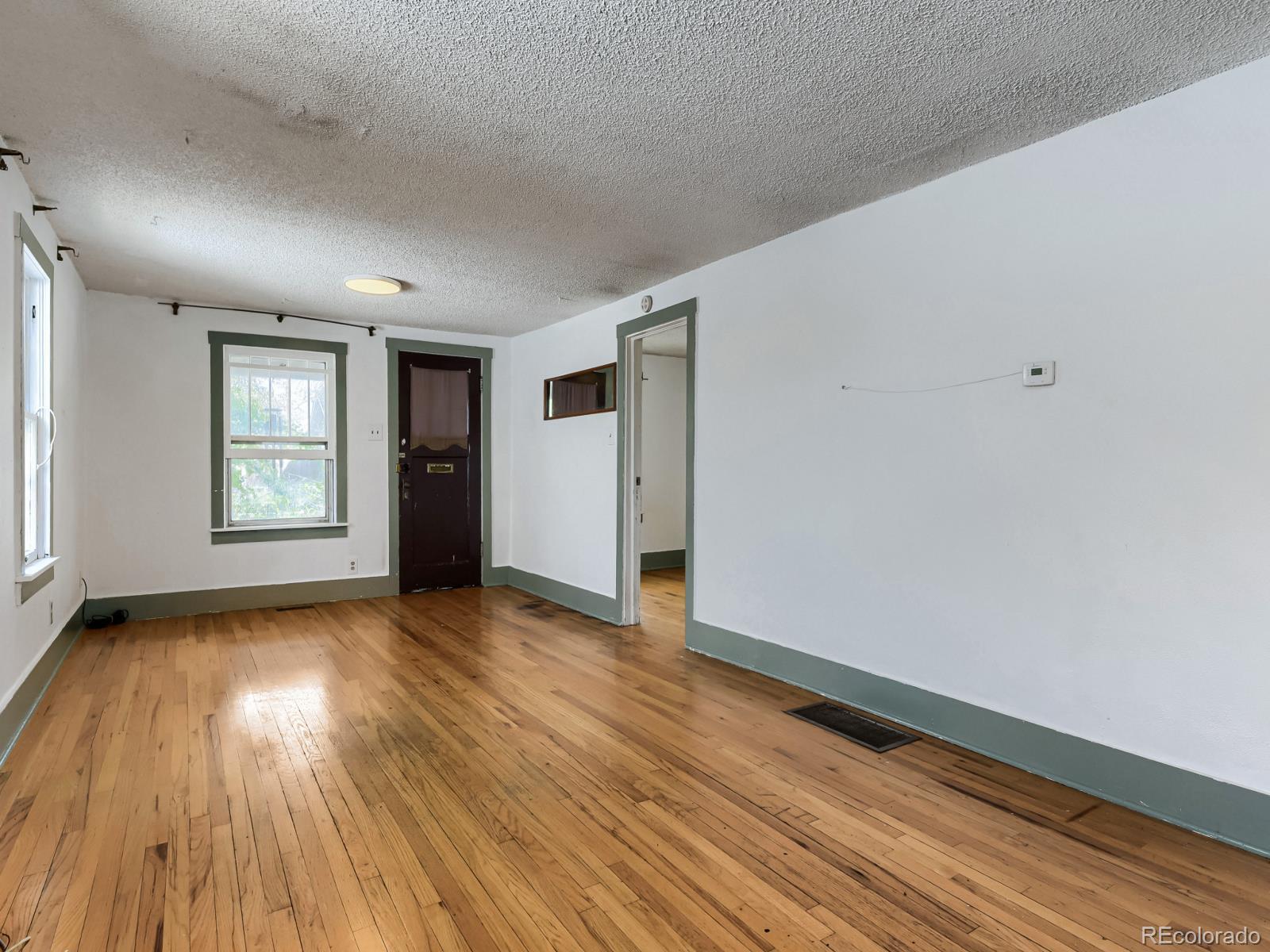 MLS Image #5 for 4075 s lincoln street,englewood, Colorado