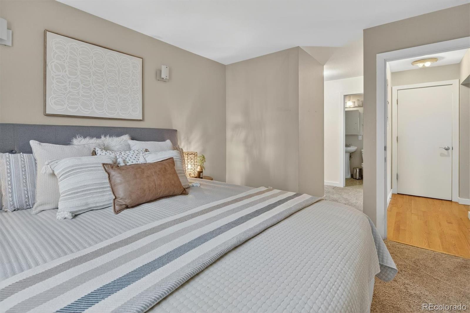 MLS Image #16 for 1245  columbine street 407,denver, Colorado