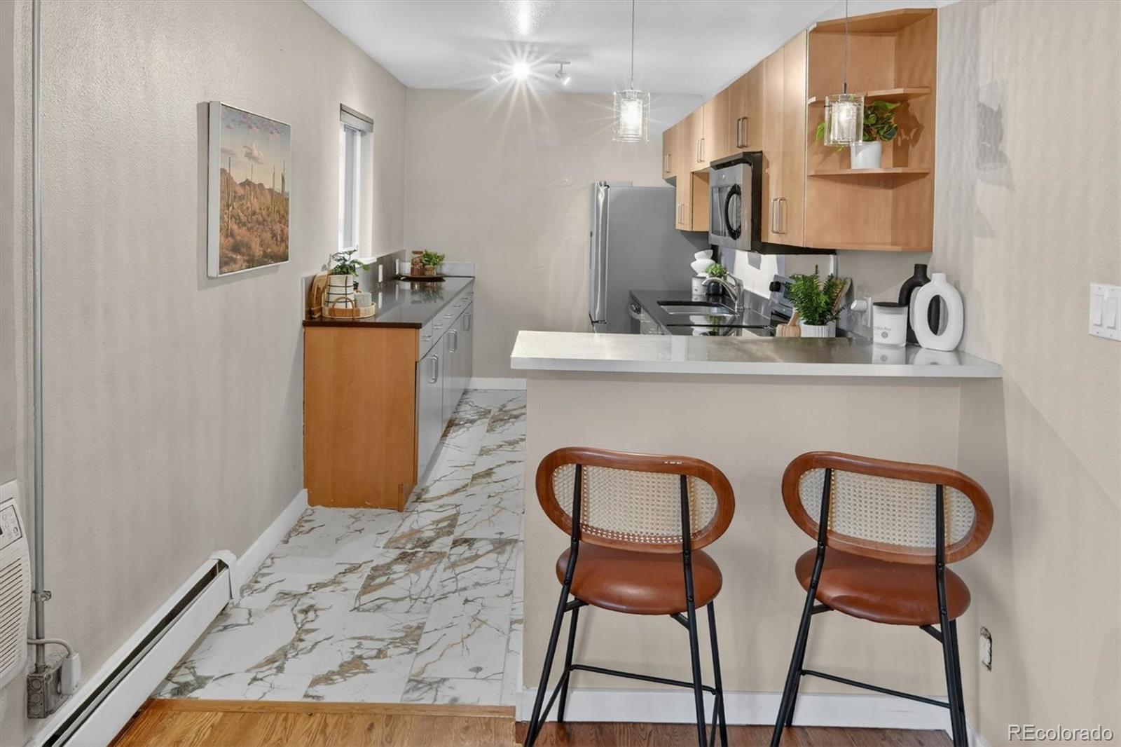 MLS Image #4 for 1245  columbine street 407,denver, Colorado