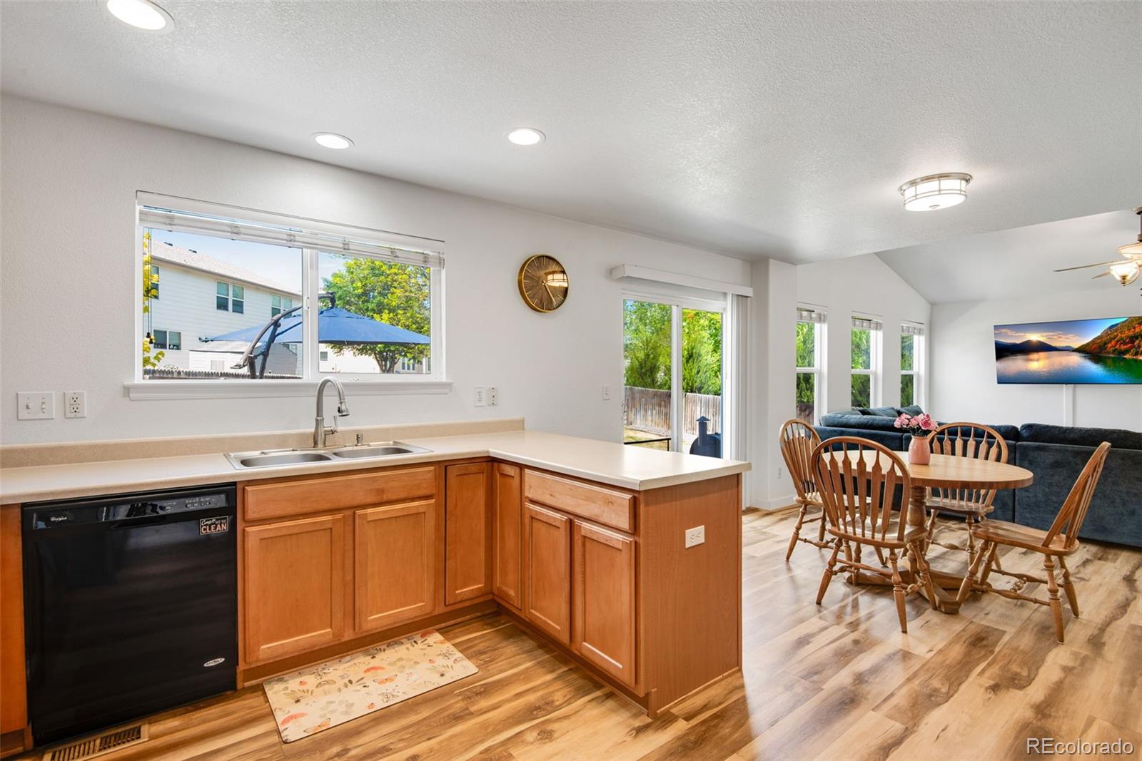 MLS Image #11 for 9209  welby circle,thornton, Colorado