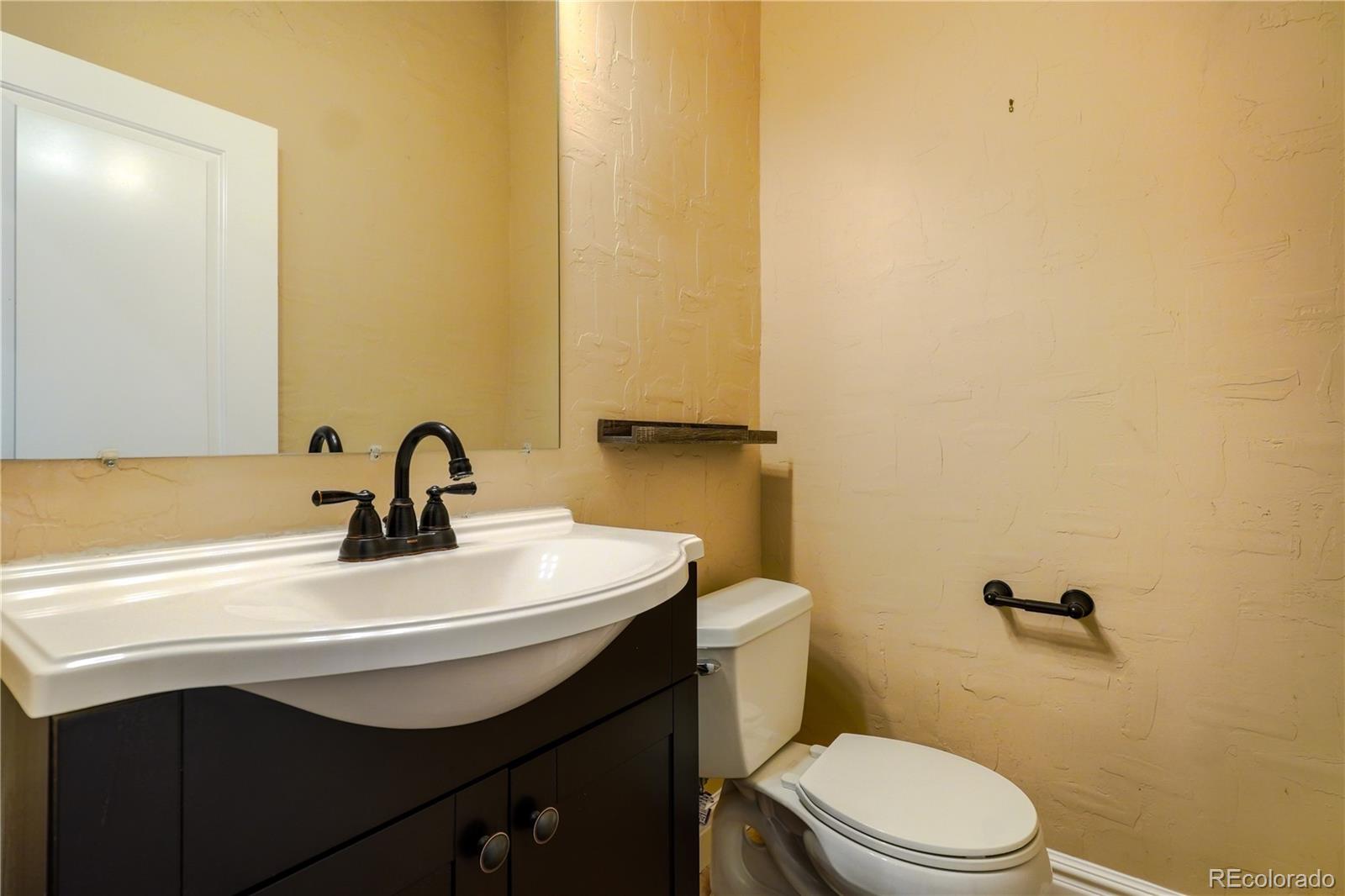 MLS Image #11 for 360  inca street,denver, Colorado