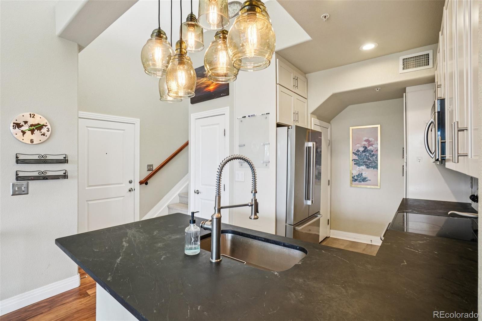 MLS Image #10 for 9059 e panorama circle 314,englewood, Colorado