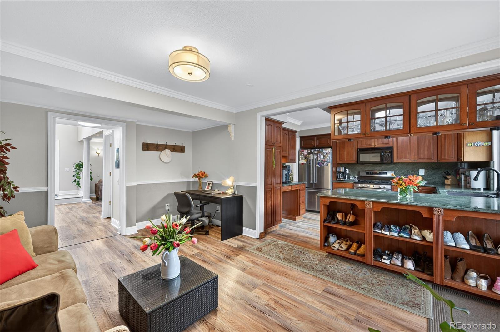 MLS Image #11 for 8135 e phillips circle,centennial, Colorado