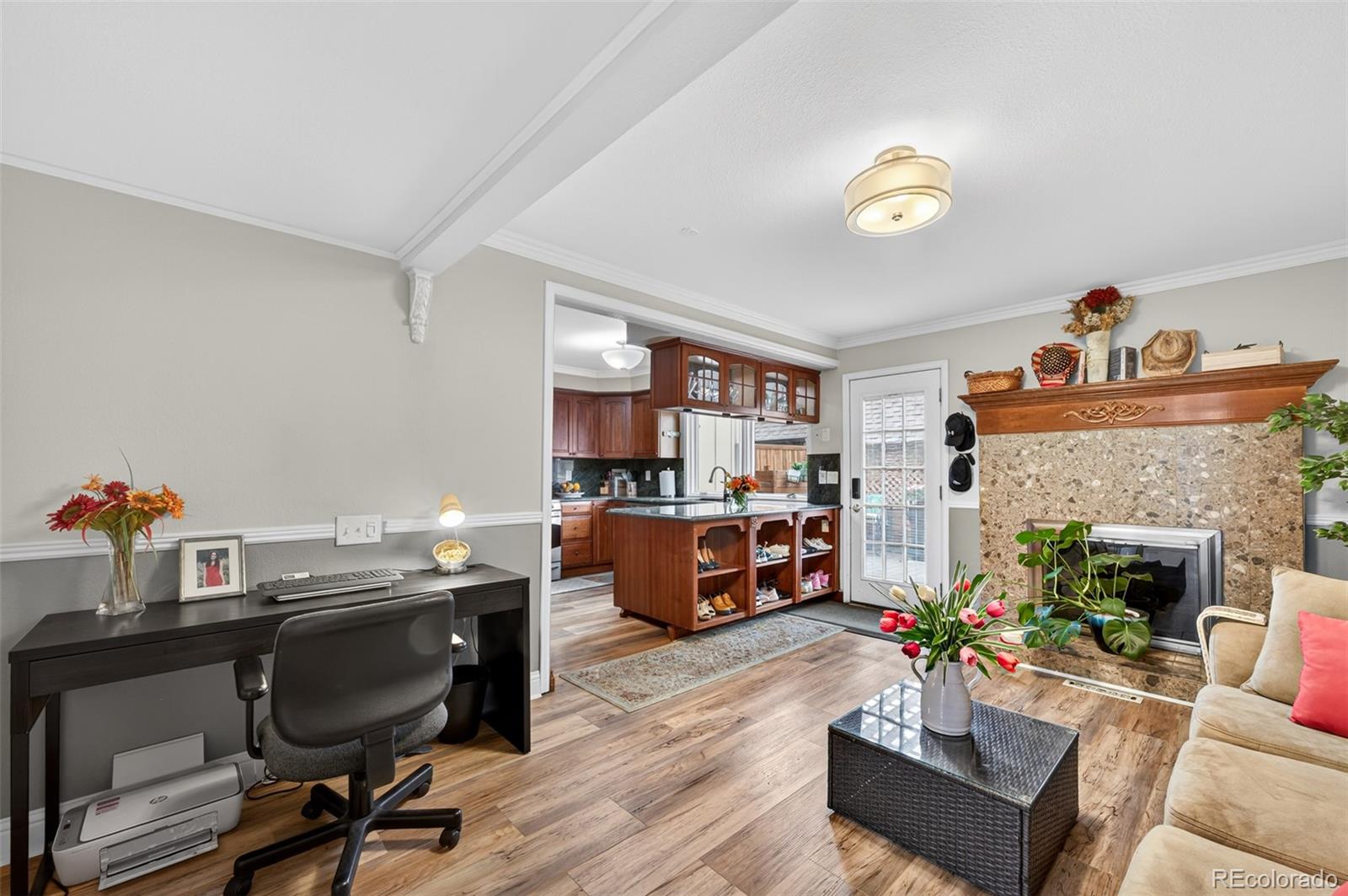 MLS Image #9 for 8135 e phillips circle,centennial, Colorado