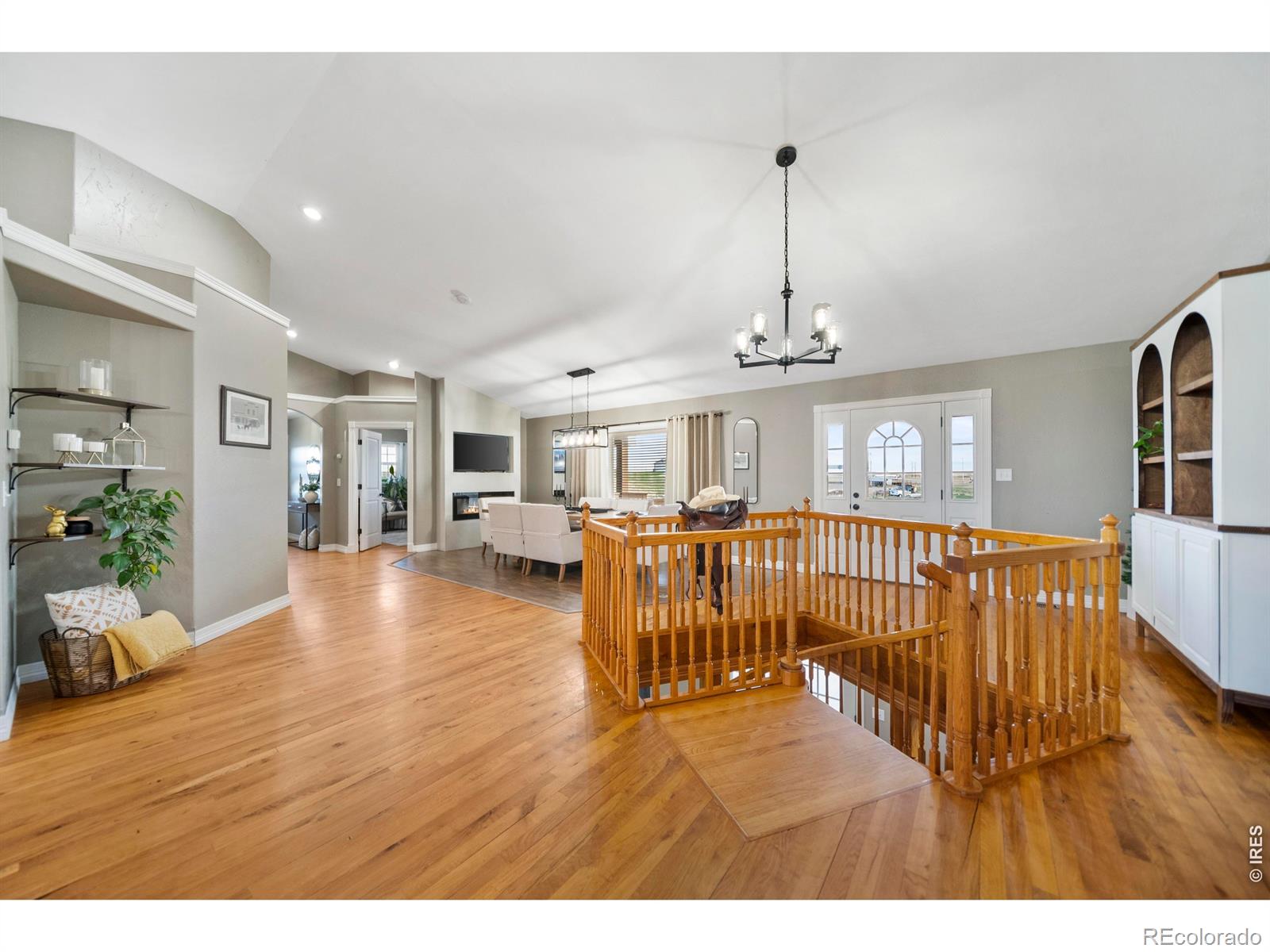 MLS Image #12 for 34427  county road ,hillrose, Colorado