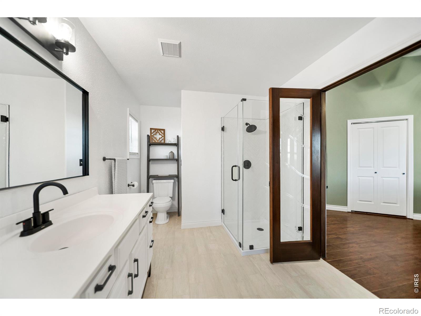 MLS Image #17 for 34427  county road ,hillrose, Colorado