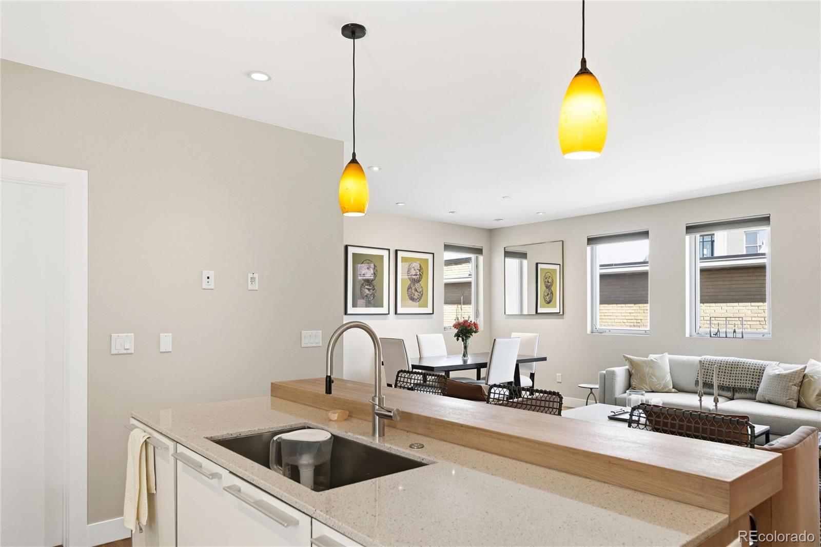 MLS Image #11 for 2308 s university boulevard,denver, Colorado
