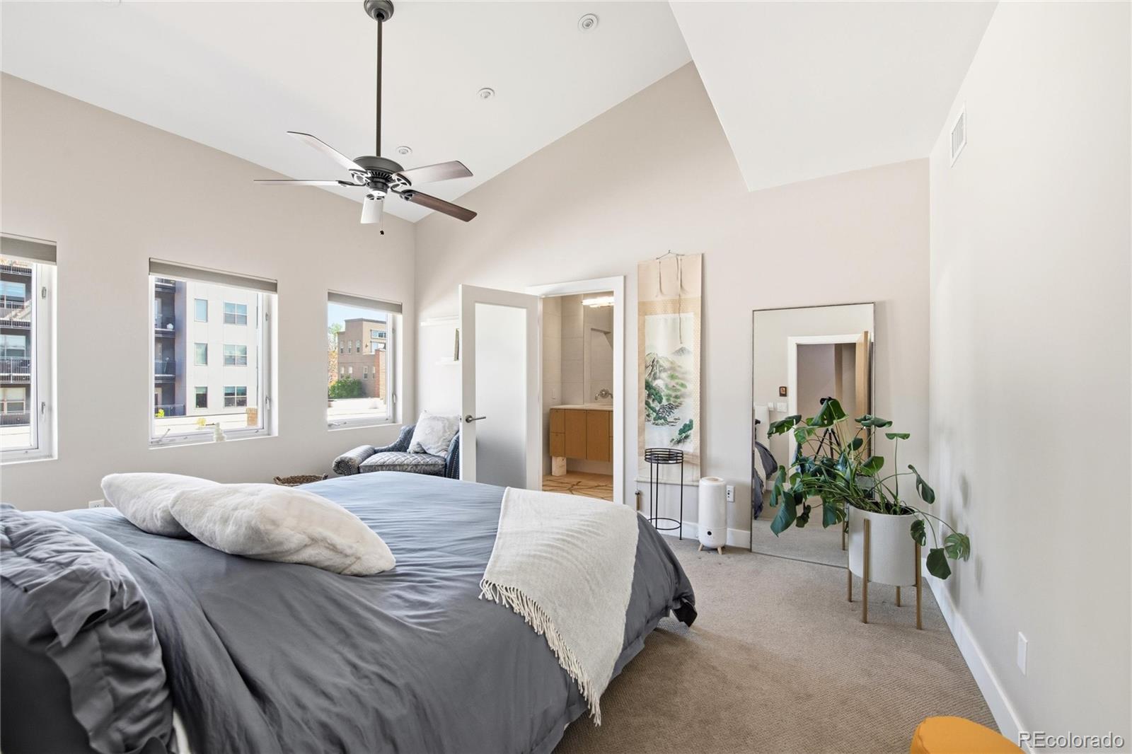 MLS Image #15 for 2308 s university boulevard,denver, Colorado