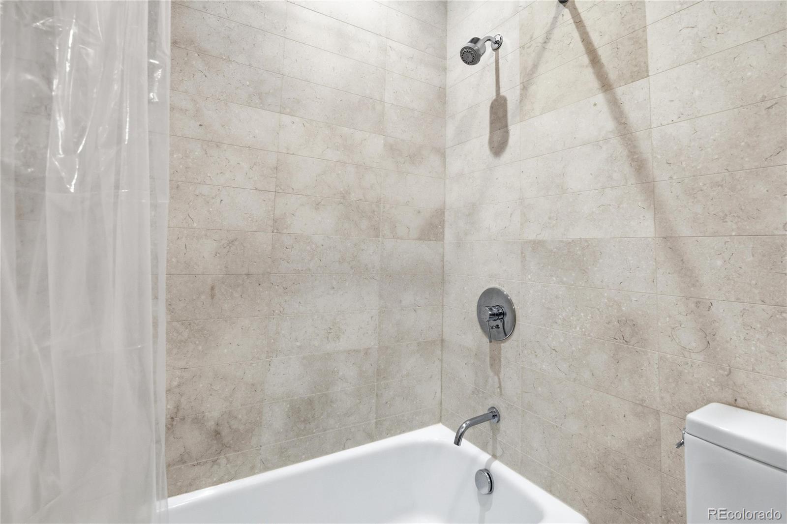 MLS Image #22 for 2308 s university boulevard,denver, Colorado