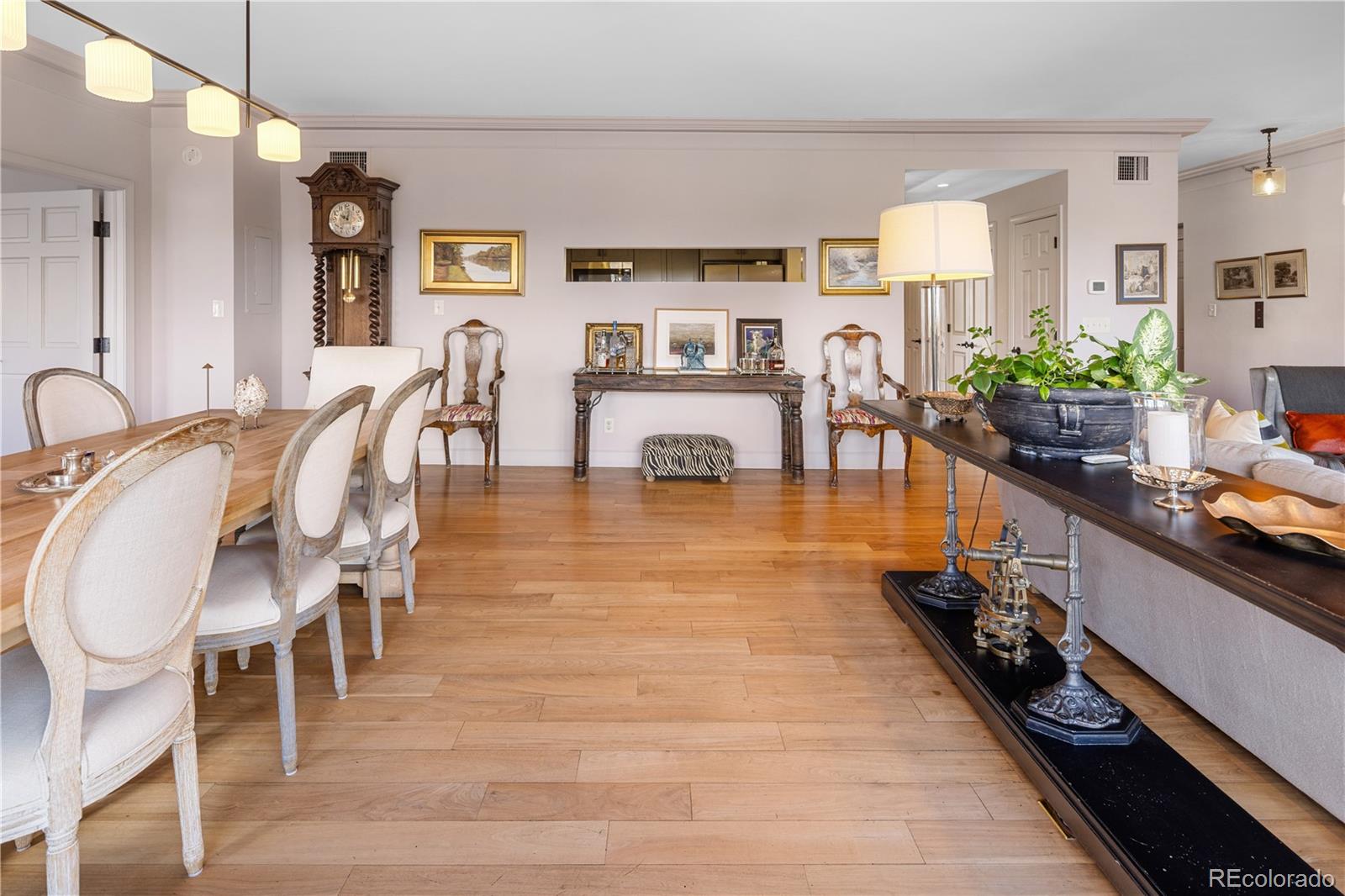 MLS Image #17 for 1133  race street 5a,denver, Colorado