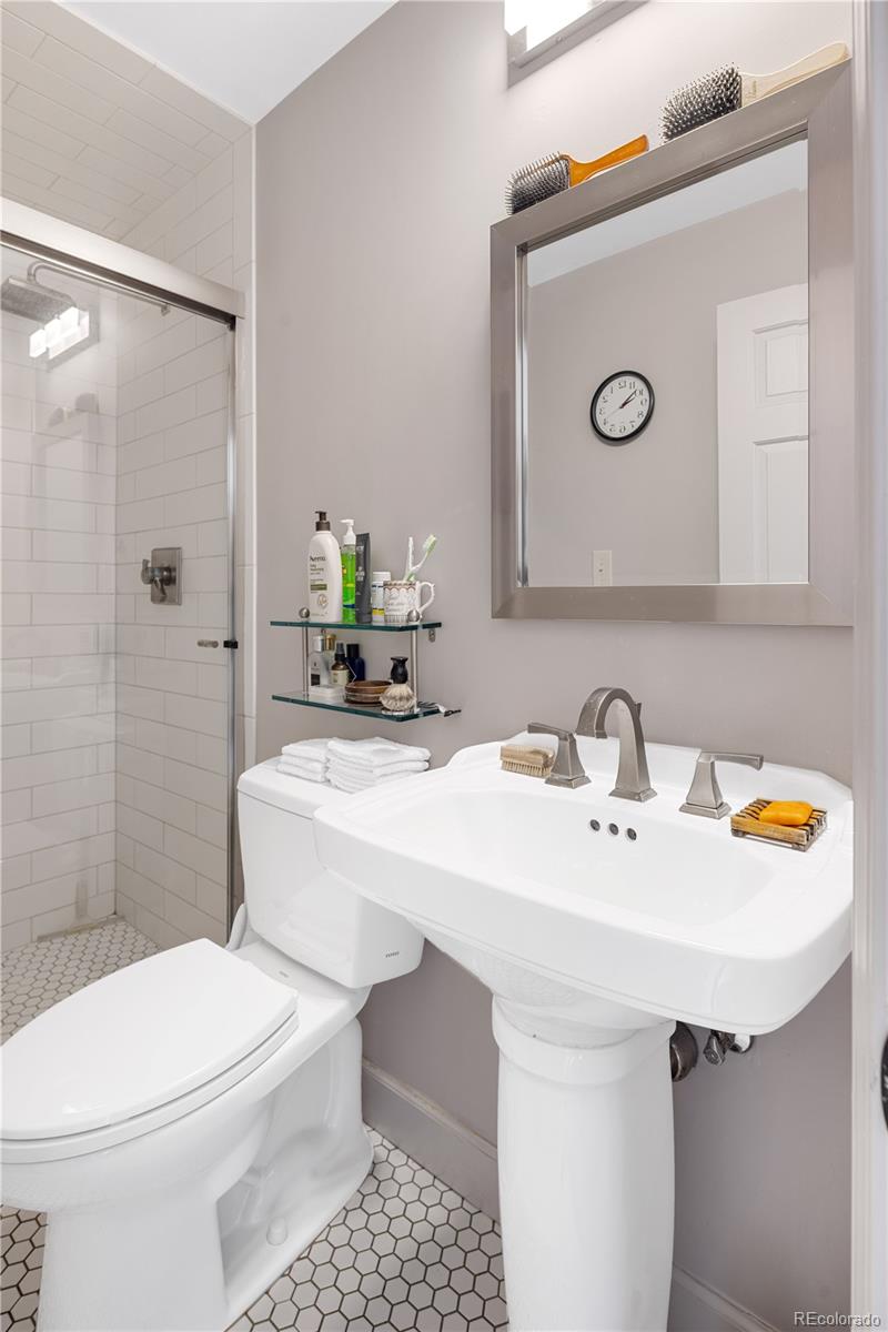 MLS Image #35 for 1133  race street 5a,denver, Colorado