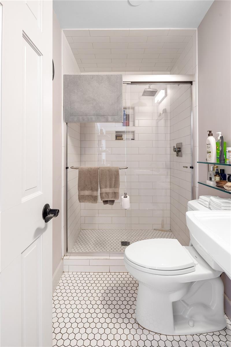 MLS Image #36 for 1133  race street 5a,denver, Colorado