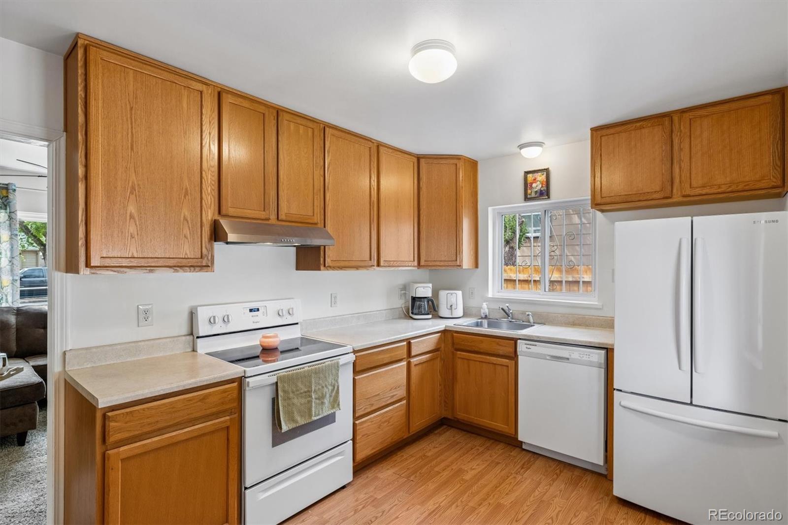 MLS Image #10 for 1250 s zenobia street,denver, Colorado