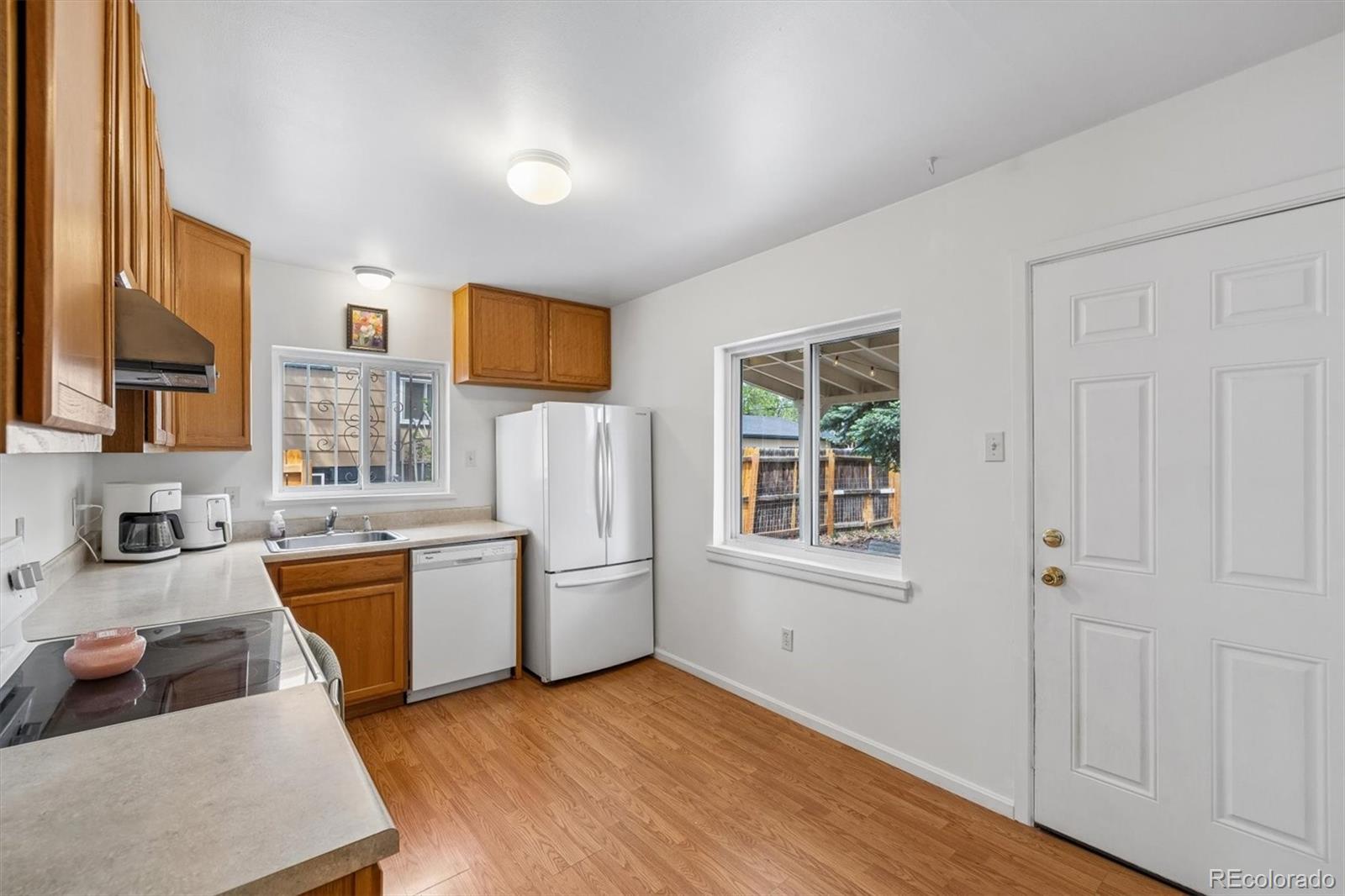 MLS Image #8 for 1250 s zenobia street,denver, Colorado