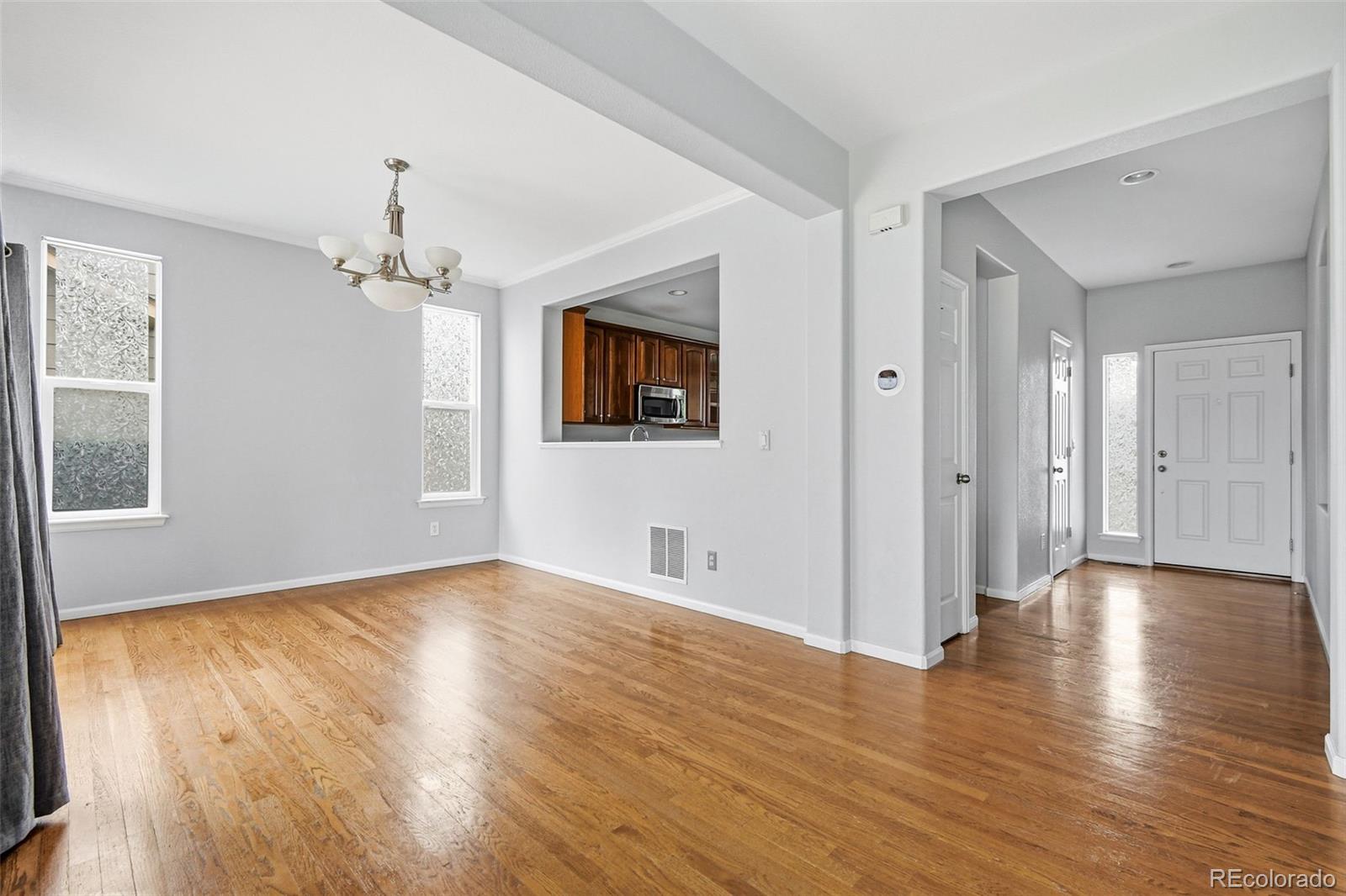 MLS Image #10 for 10114  waco street,commerce city, Colorado