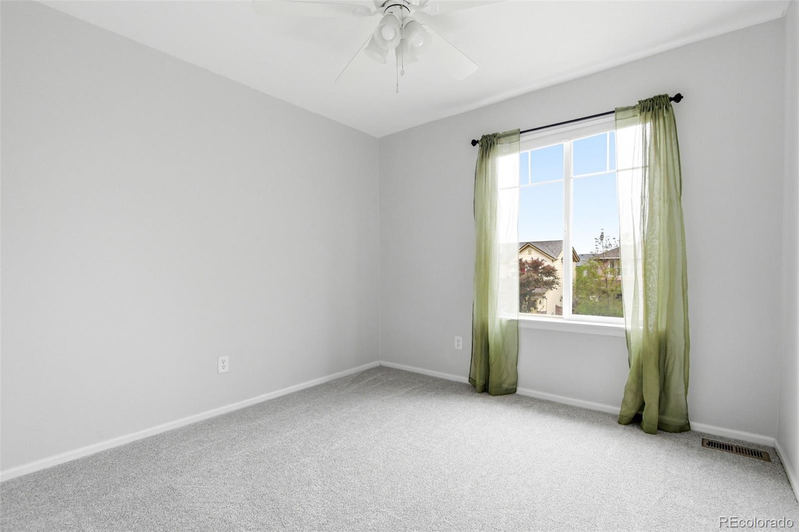 MLS Image #28 for 10114  waco street,commerce city, Colorado