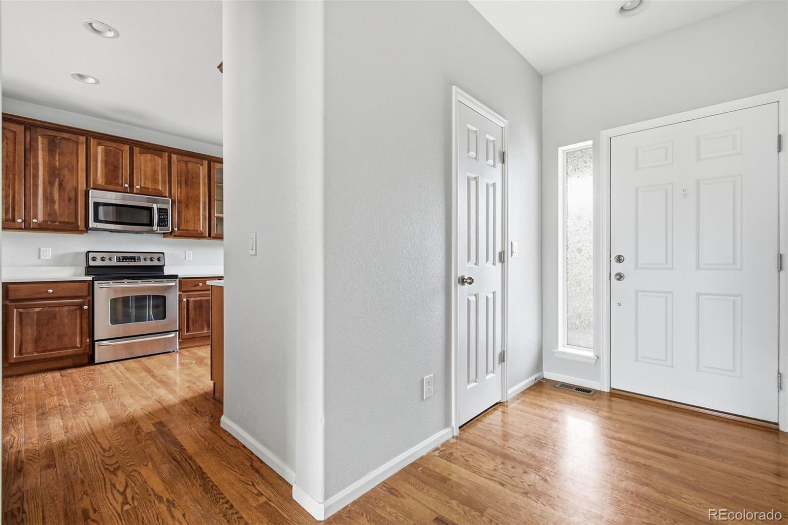 MLS Image #3 for 10114  waco street,commerce city, Colorado