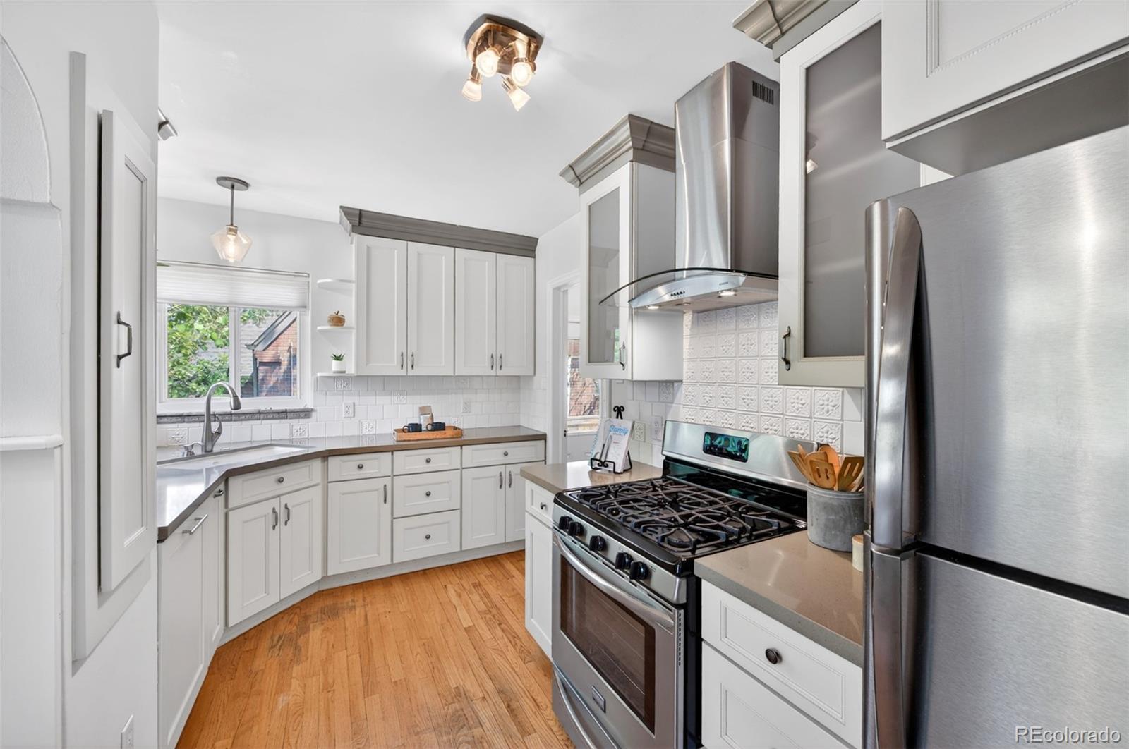 MLS Image #10 for 3176 w 39th avenue,denver, Colorado