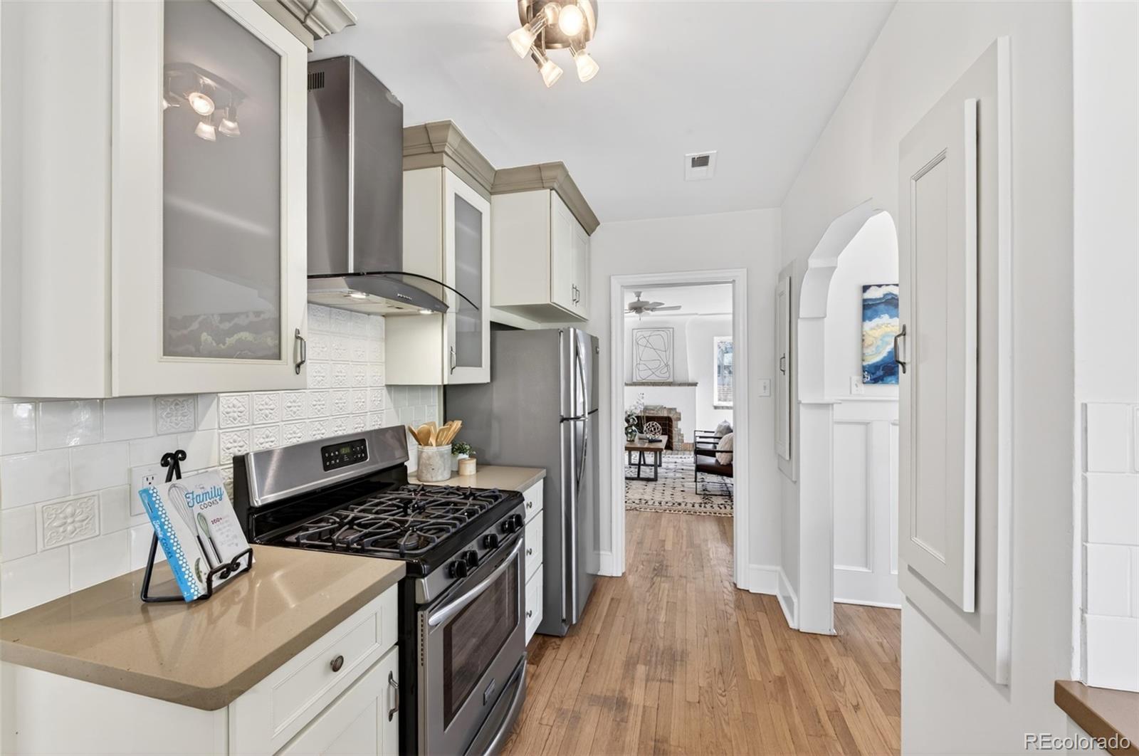 MLS Image #12 for 3176 w 39th avenue,denver, Colorado