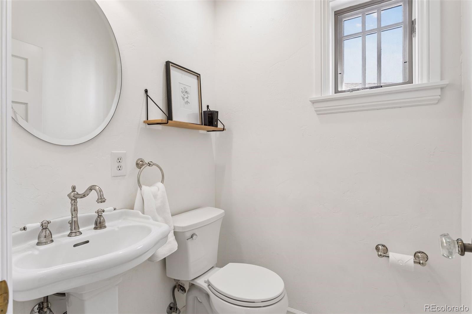 MLS Image #21 for 477 n high street,denver, Colorado