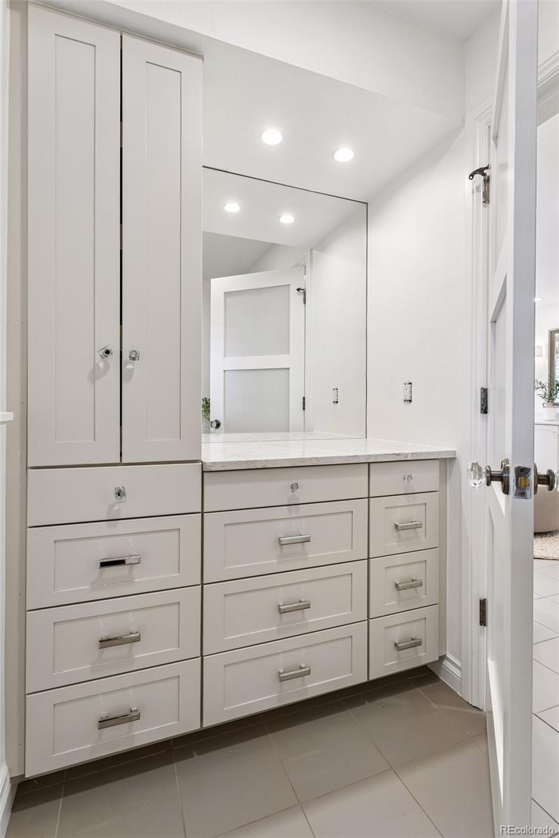 MLS Image #32 for 477 n high street,denver, Colorado