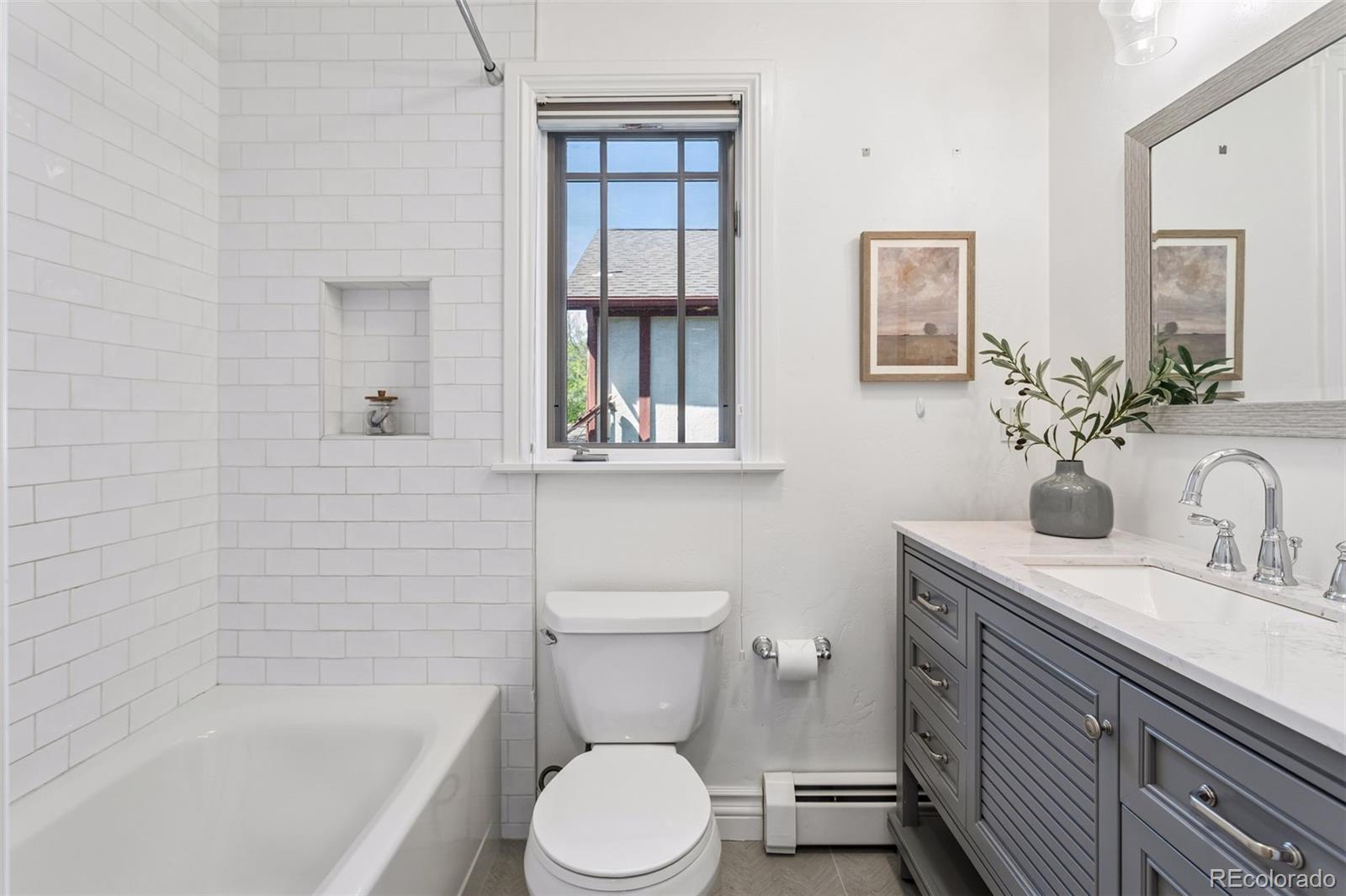 MLS Image #36 for 477 n high street,denver, Colorado