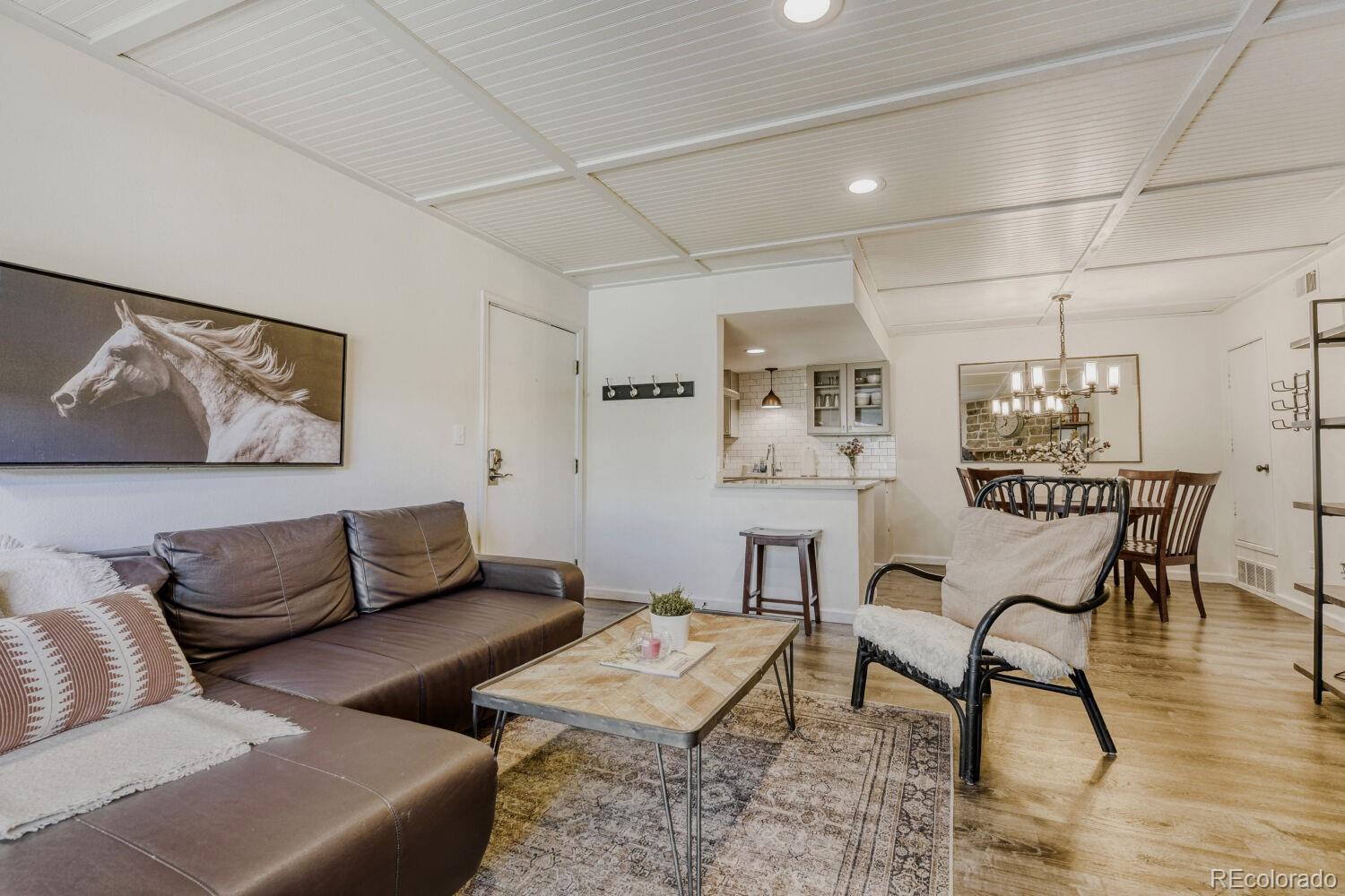 MLS Image #4 for 4400 s quebec street,denver, Colorado
