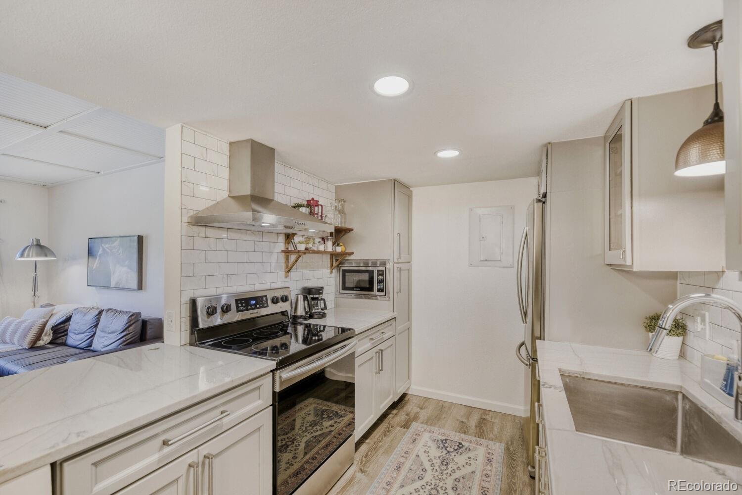MLS Image #8 for 4400 s quebec street,denver, Colorado